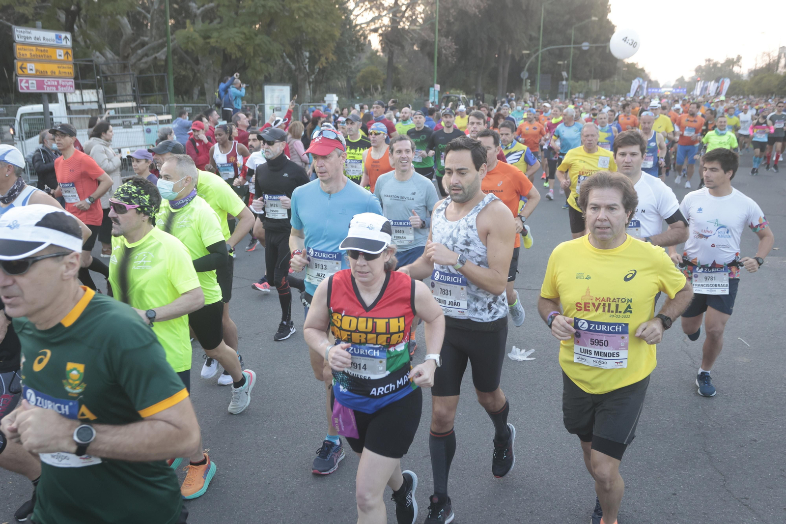 Las imágenes de la Maratón de Sevilla 2022 (4)