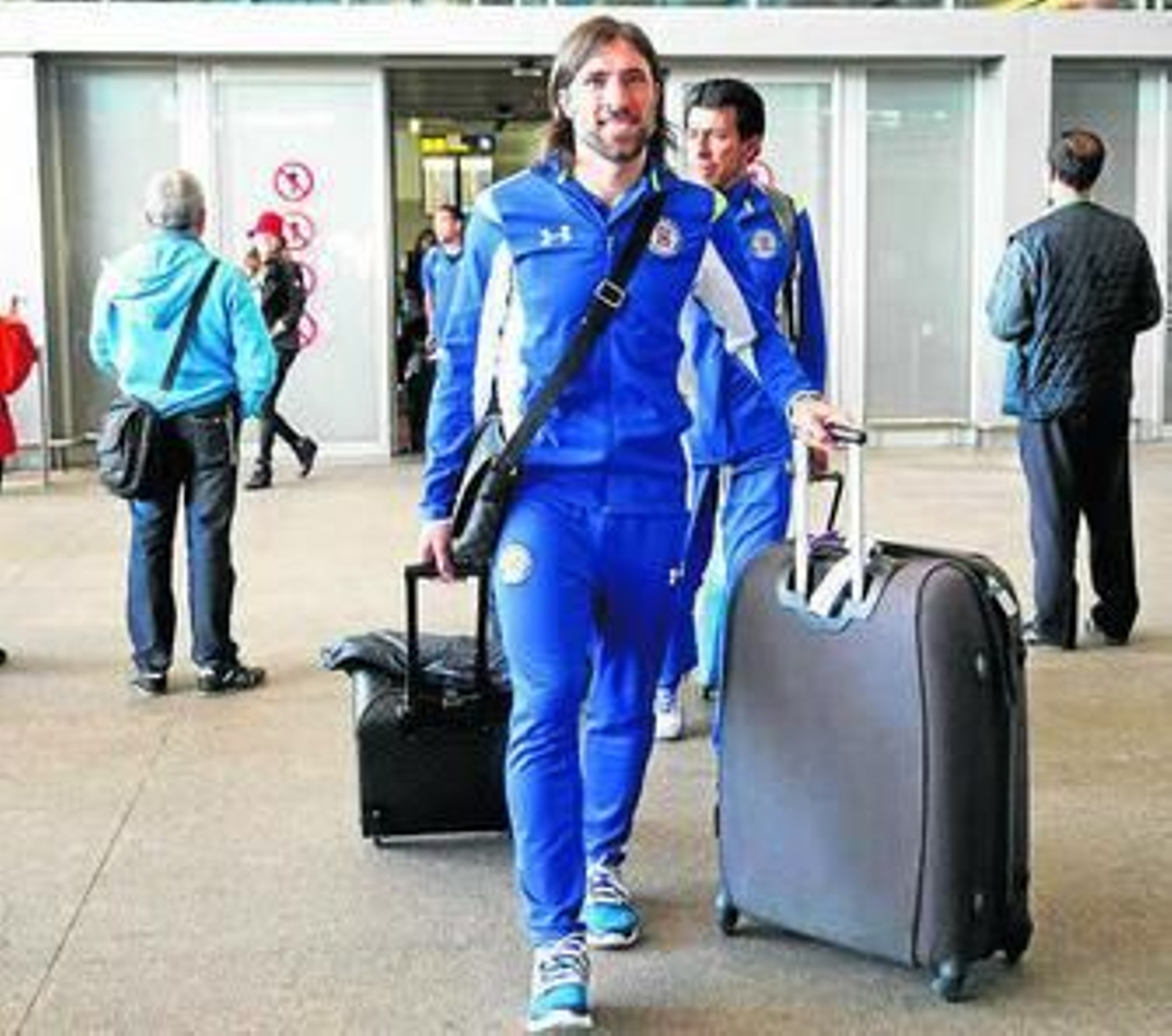 Mariano Pavone, a su llegada al aeropuerto.