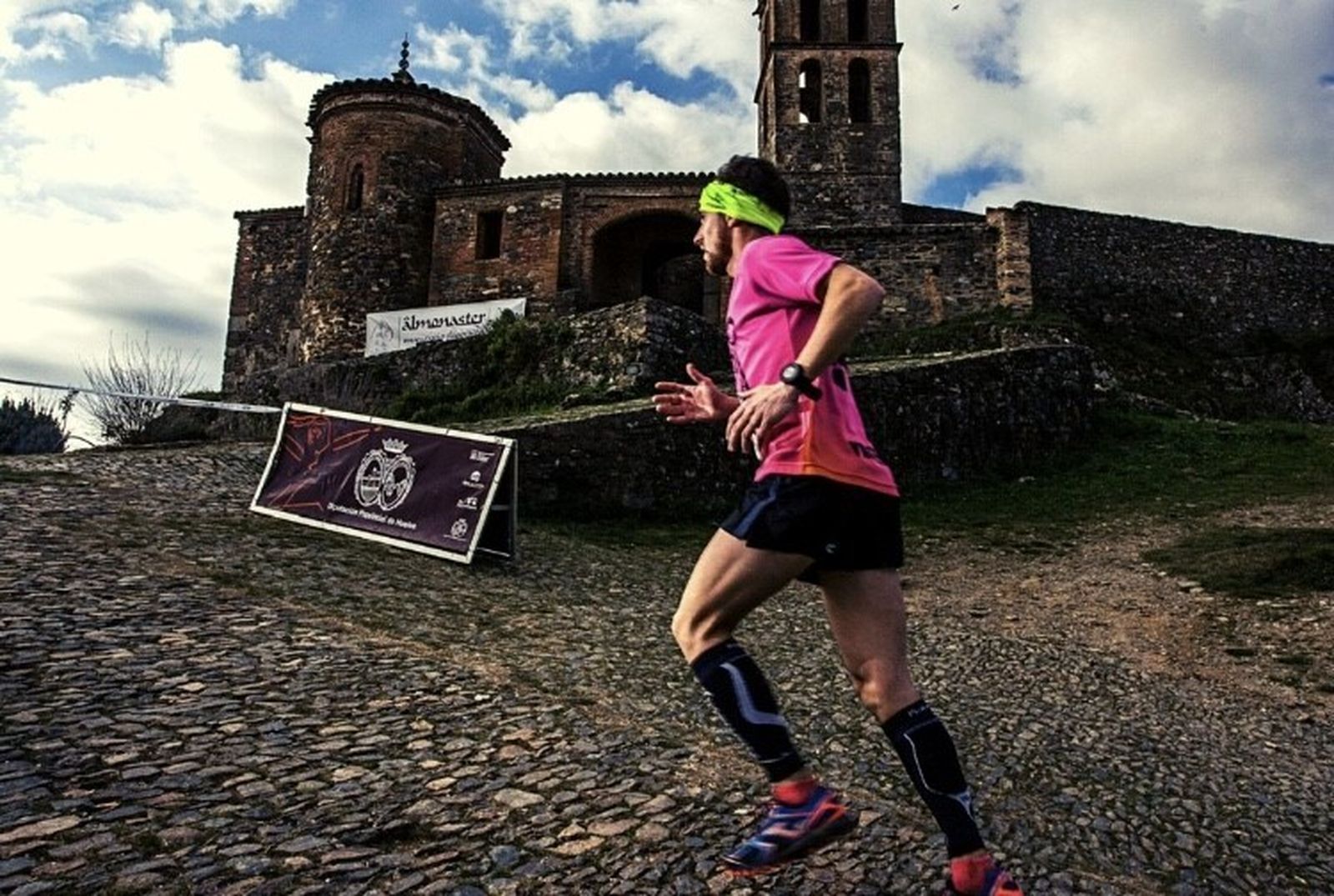 Almonaster la Real recupera este domingo el Cross Subida a la Mezquita con su 27 edición