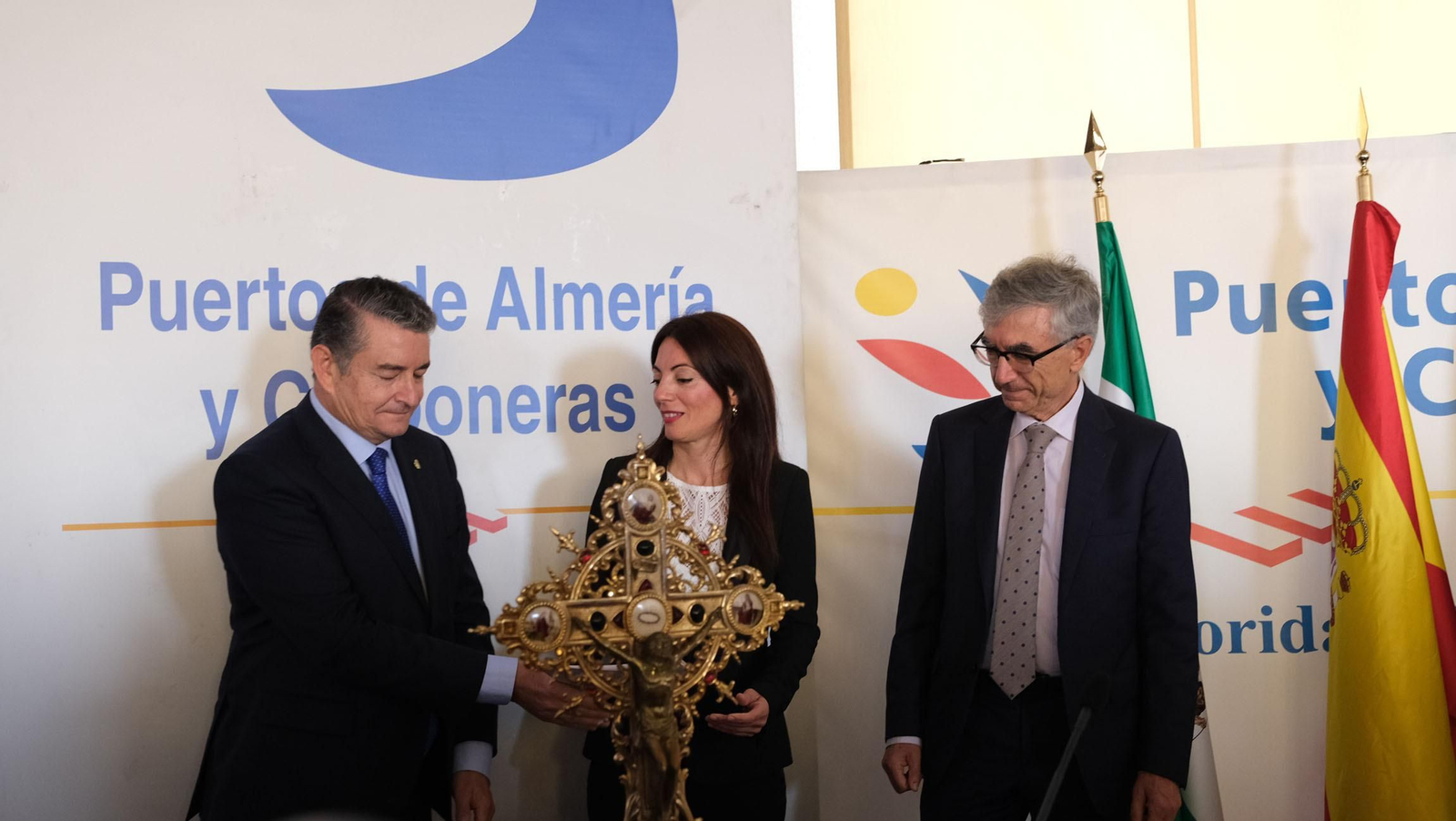 La toma de posesión de Rosario Soto como presidenta del Puerto de Almería