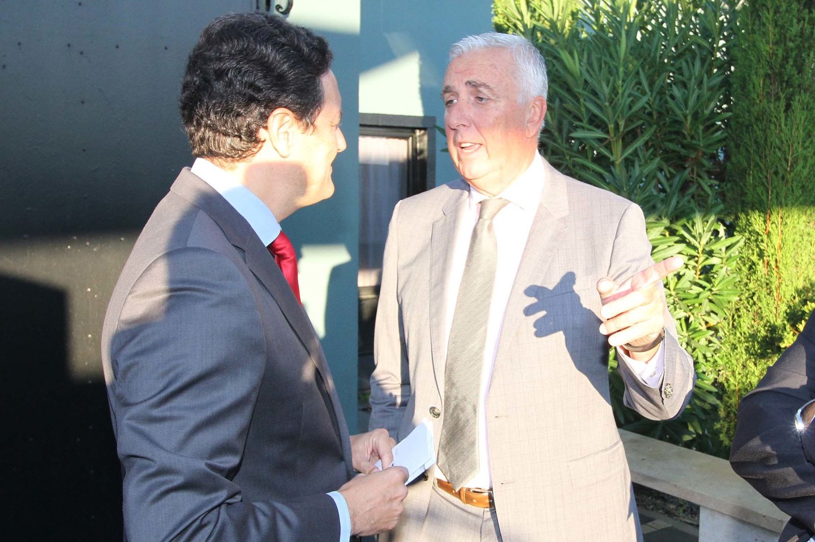 Imágenes del Desayuno Informativo del Grupo Joly con Javier Targhetta