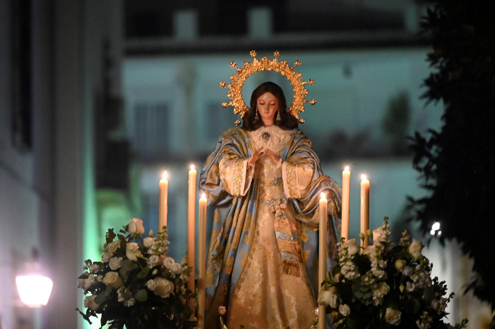 La Virgen de la Inmaculada Concepción recorre las calles de Córdoba, en imágenes