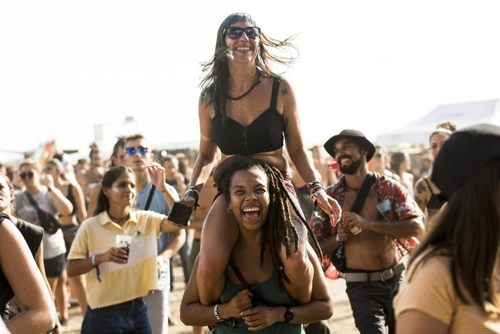 El festival, un año más, dispuesto a dibujar la sonrisa en los rostros de su público. El festival, un año más, dispuesto a dibujar la sonrisa en los rostros de su público.