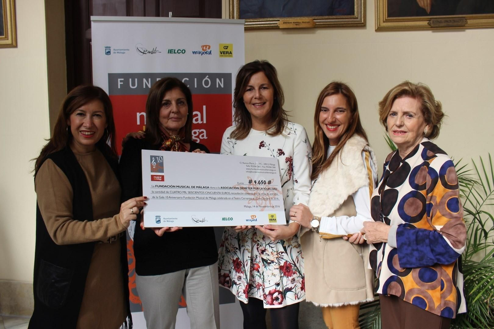 Gemma del Corral, Maite Pérez-Caballero, Rosa Vera, Eugenia S. Benedito y Elisa Domínguez de Gor.