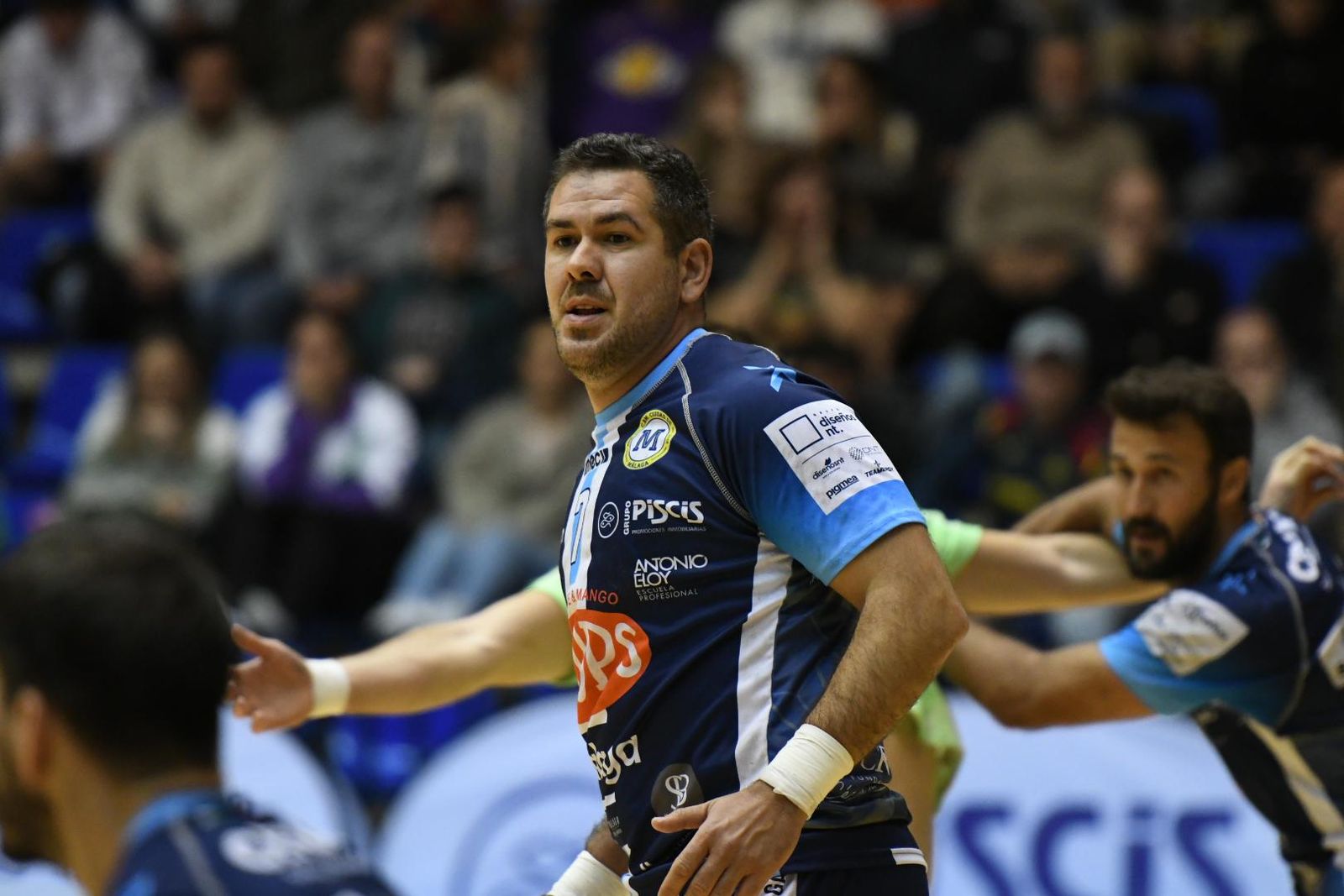 Día redondo para el Trops Málaga (27-24)