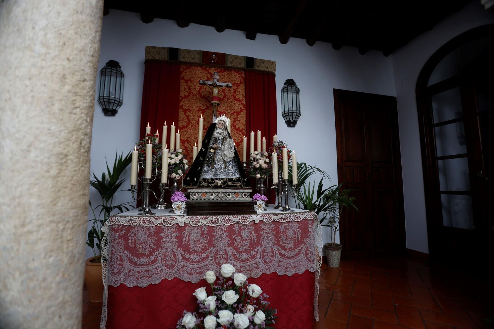 Los Patios de Córdoba que abren este Viernes Santo, en imágenes