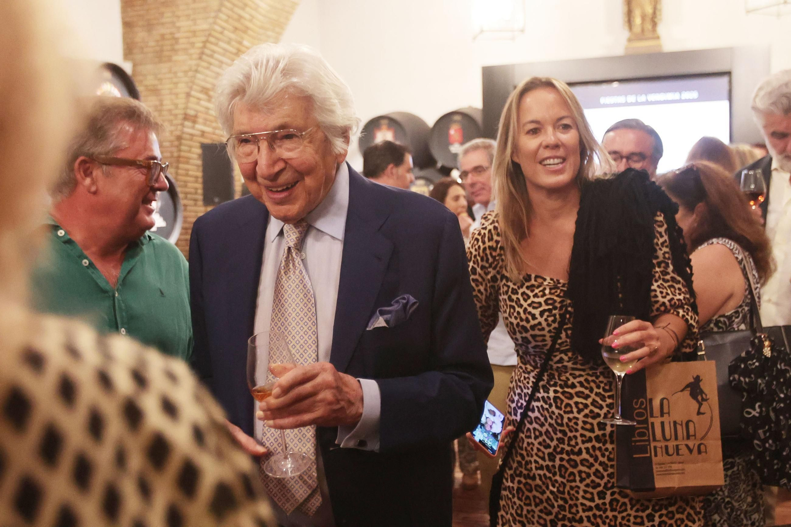 Manuel Alejandro sienta Cátedra con el vino de Jerez