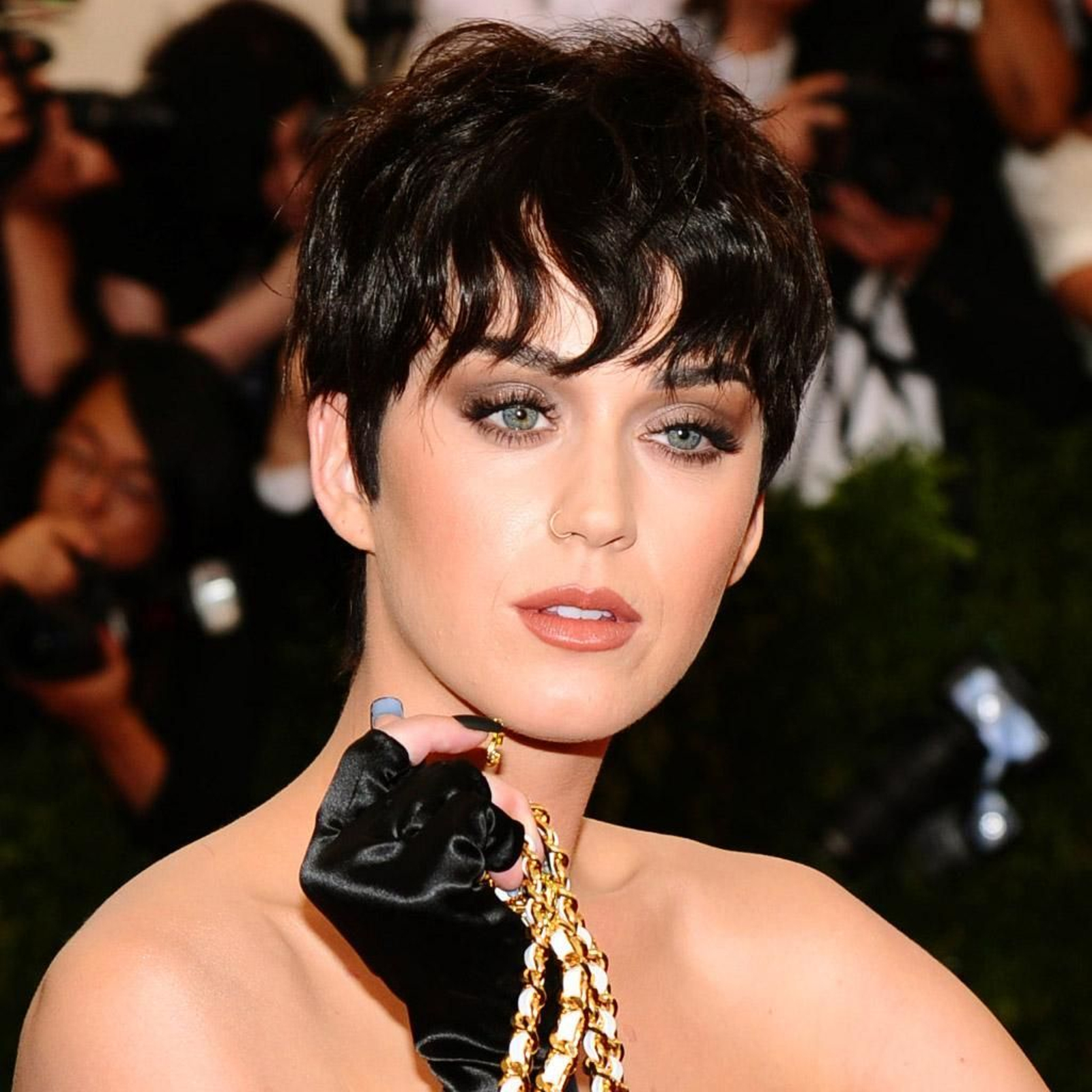 Corte de pelo boyish.