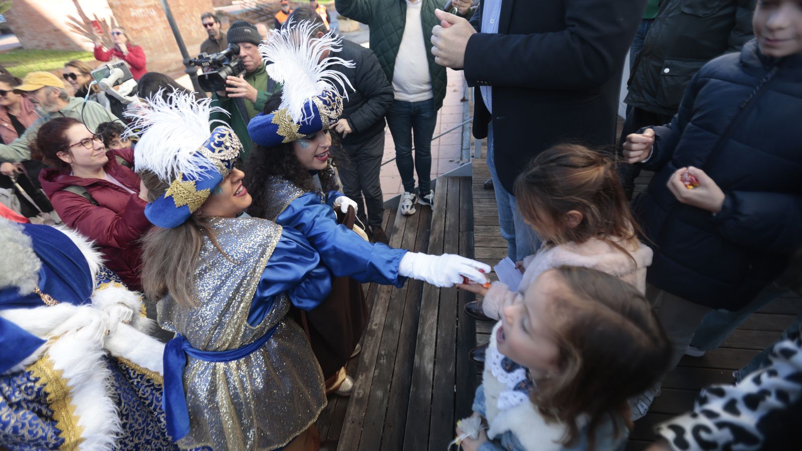 Las fotos de la recepción a los Reyes Magos en el ayuntamiento de La Línea