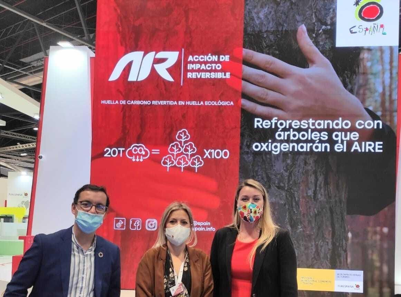 La edil de Medio Ambiente y Extranjeros, Arancha López (C.) La edil de Medio Ambiente y Extranjeros, Arancha López (C.)