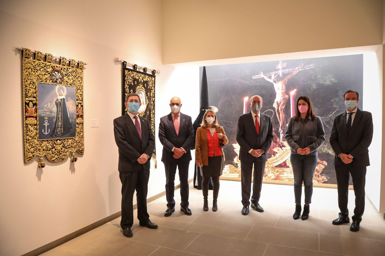 Autoridades inauguran la muestra 'La procesión de Mena en el Museo Revello de Toro’ Autoridades inauguran la muestra 'La procesión de Mena en el Museo Revello de Toro’