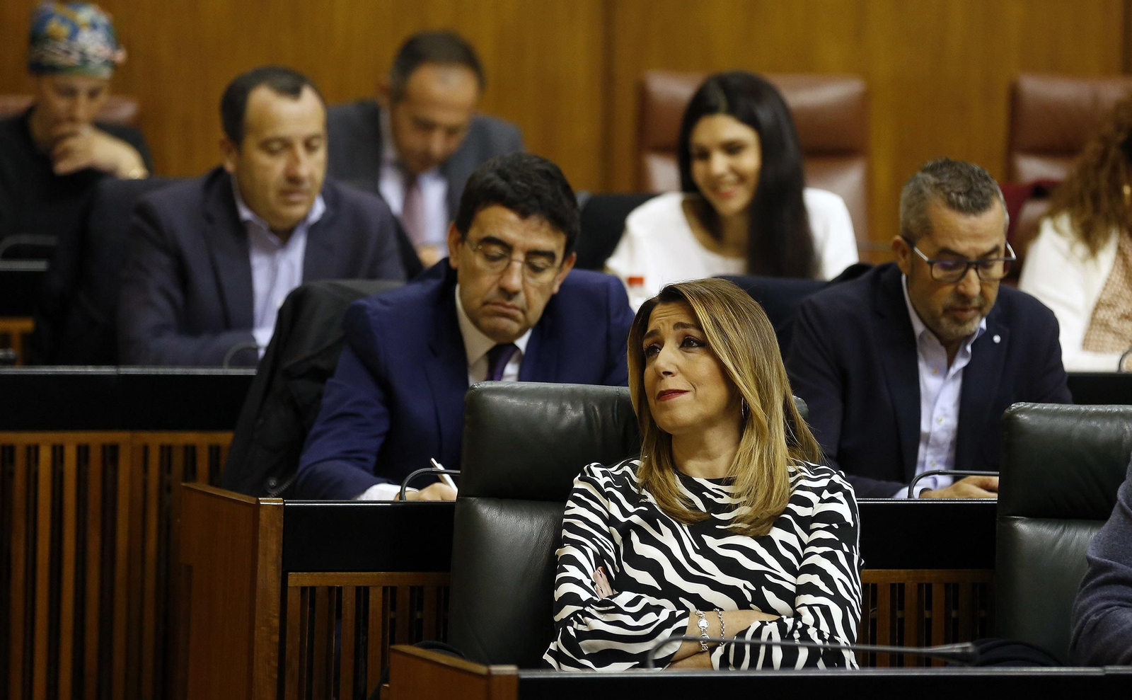 Las imágenes de la sesión de investidura de Juanma Moreno