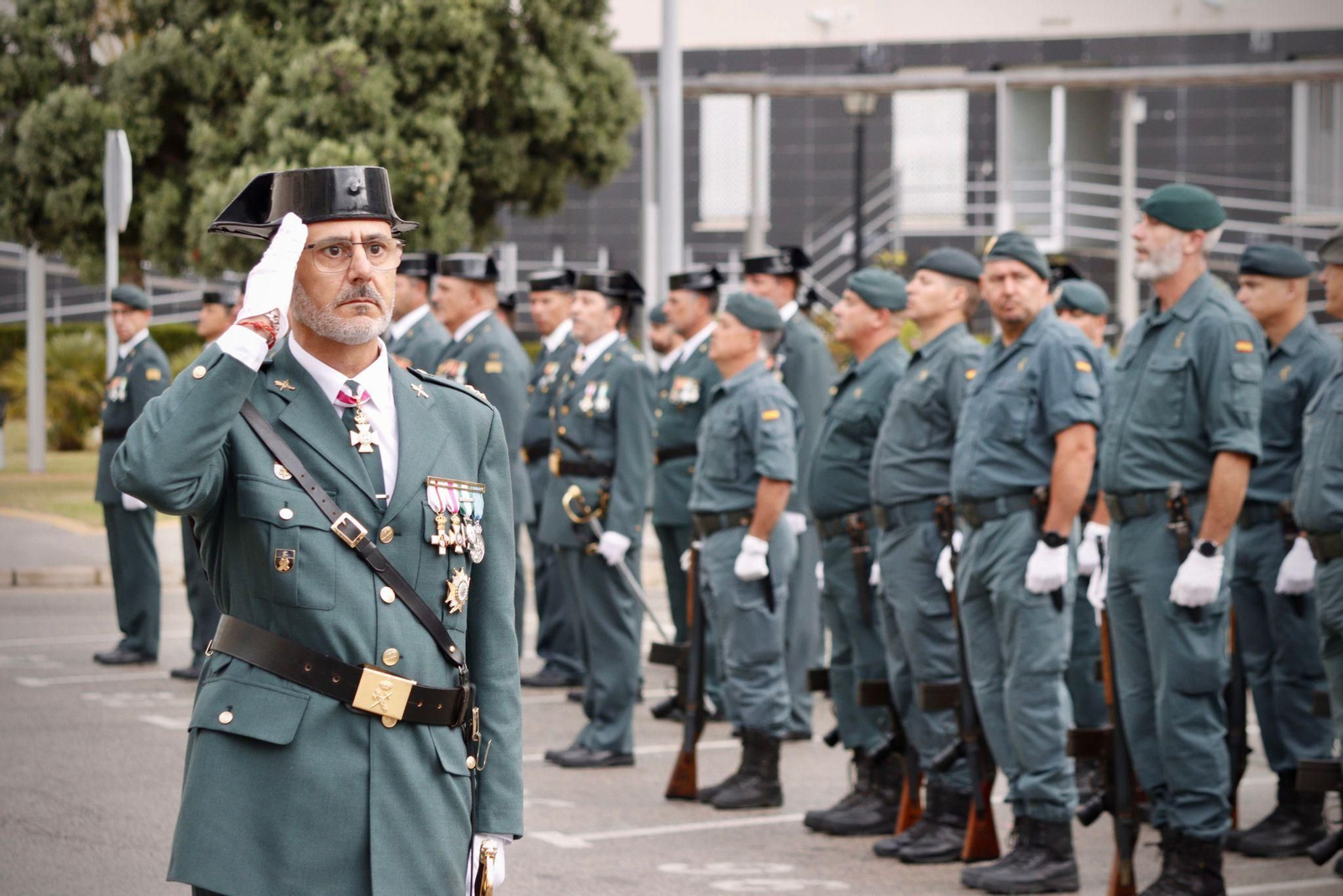 Imágenes del 179 aniversario de la Guardia Civil en Cádiz