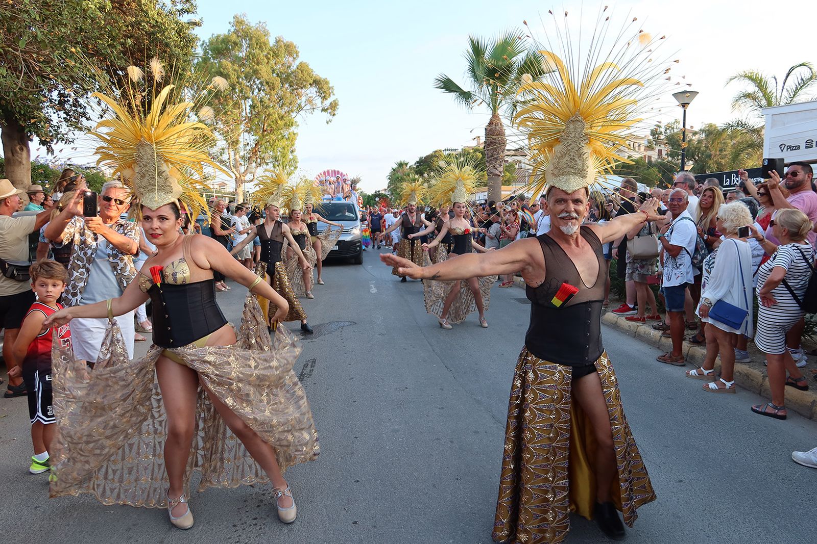 El desfile del Orgullo LGTBIQ de Vera Playa, en imágenes