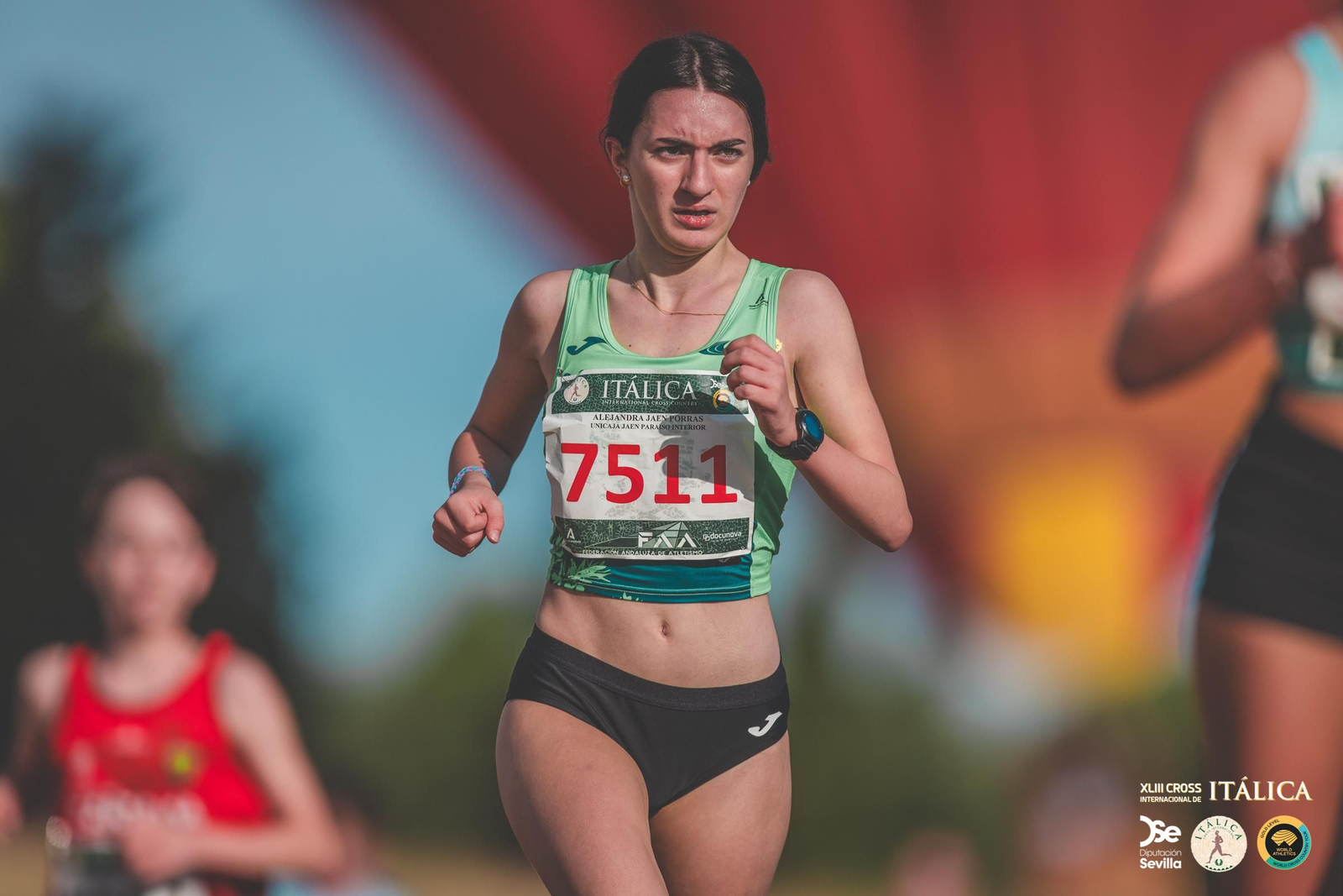 Búscate en las fotos del Cross de Itálica 2025 | 6