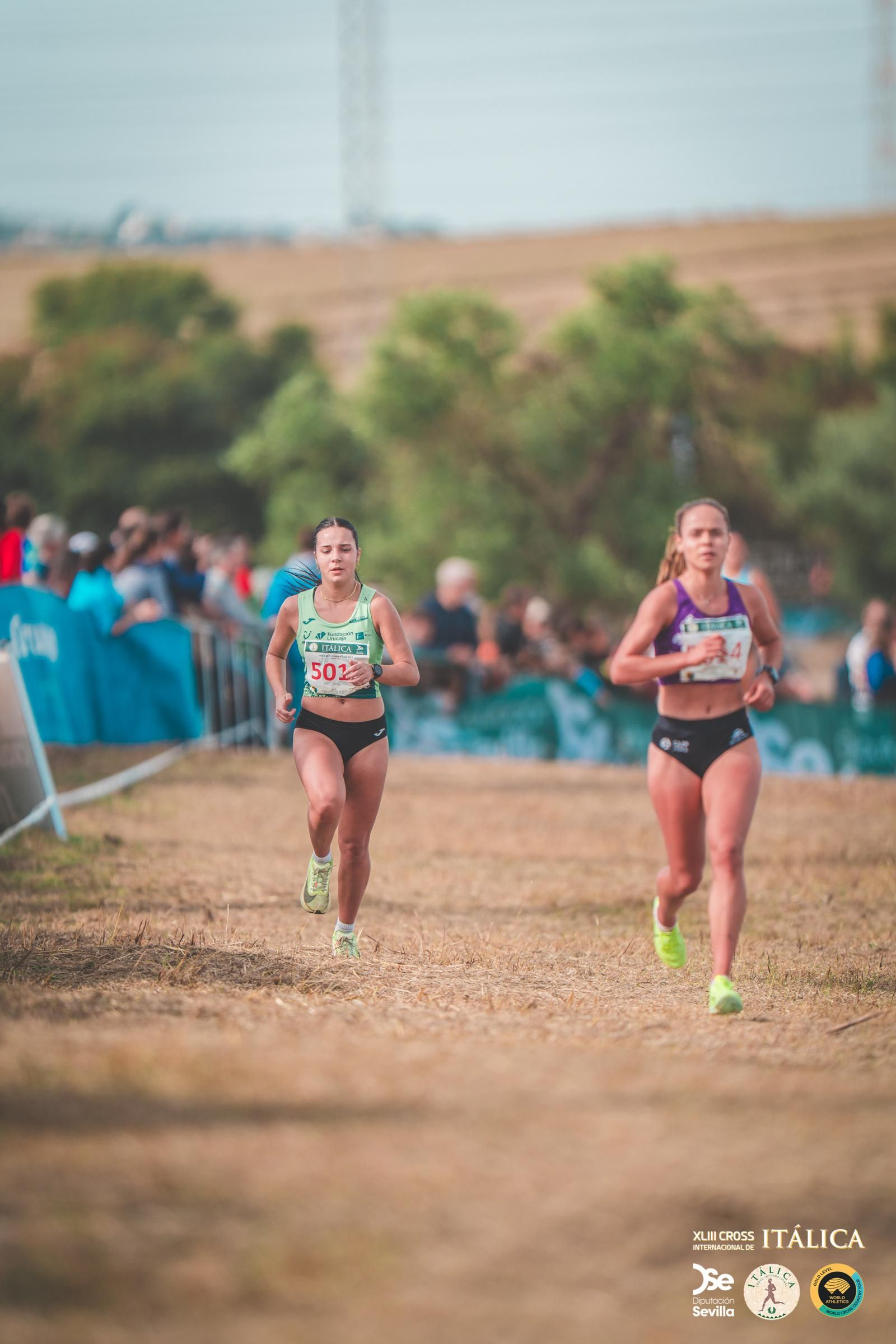 Búscate en las fotos del Cross de Itálica 2025 | 11