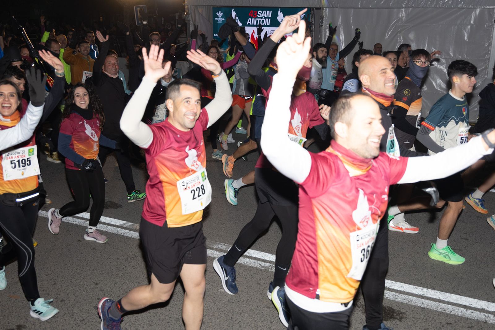 Encuéntrate en la salida de la Carrera de San Antón 2026, en imágenes (3)