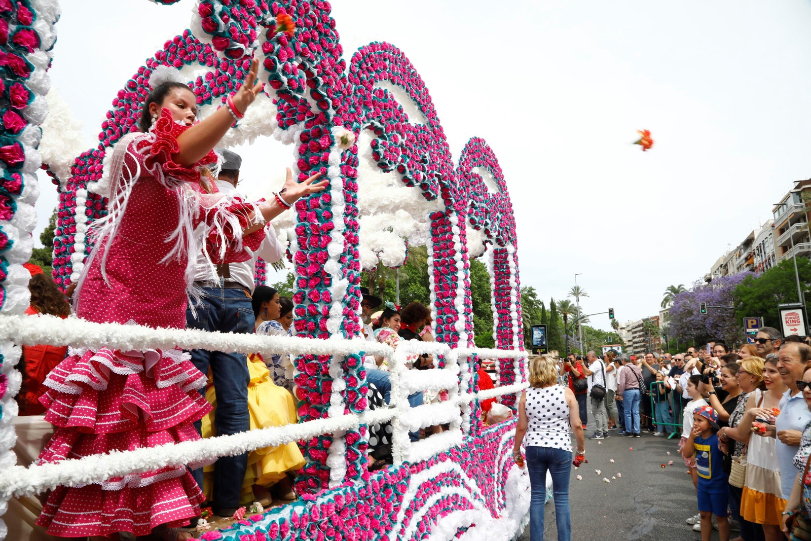 La Batalla de las Flores de Córdoba 2023, en imágenes