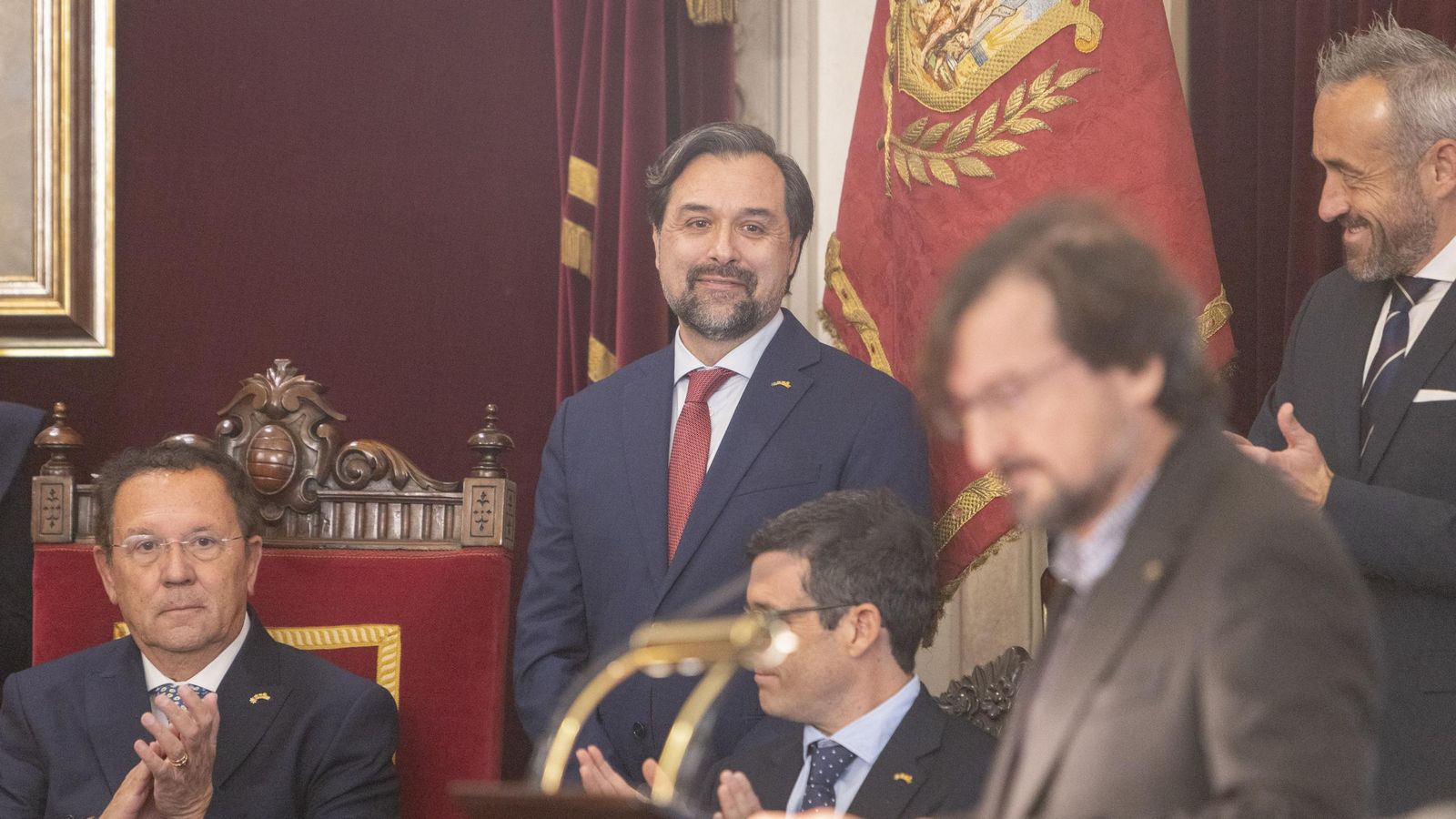 Las imágenes del traspaso de coronas de SM los Reyes Magos de Cádiz