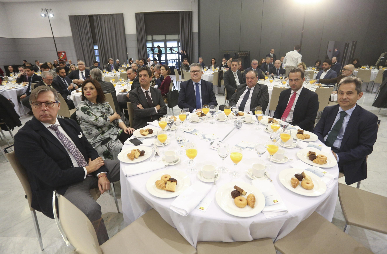 Fotos del Desayuno informativo Grupo Joly con el alcalde de Málaga