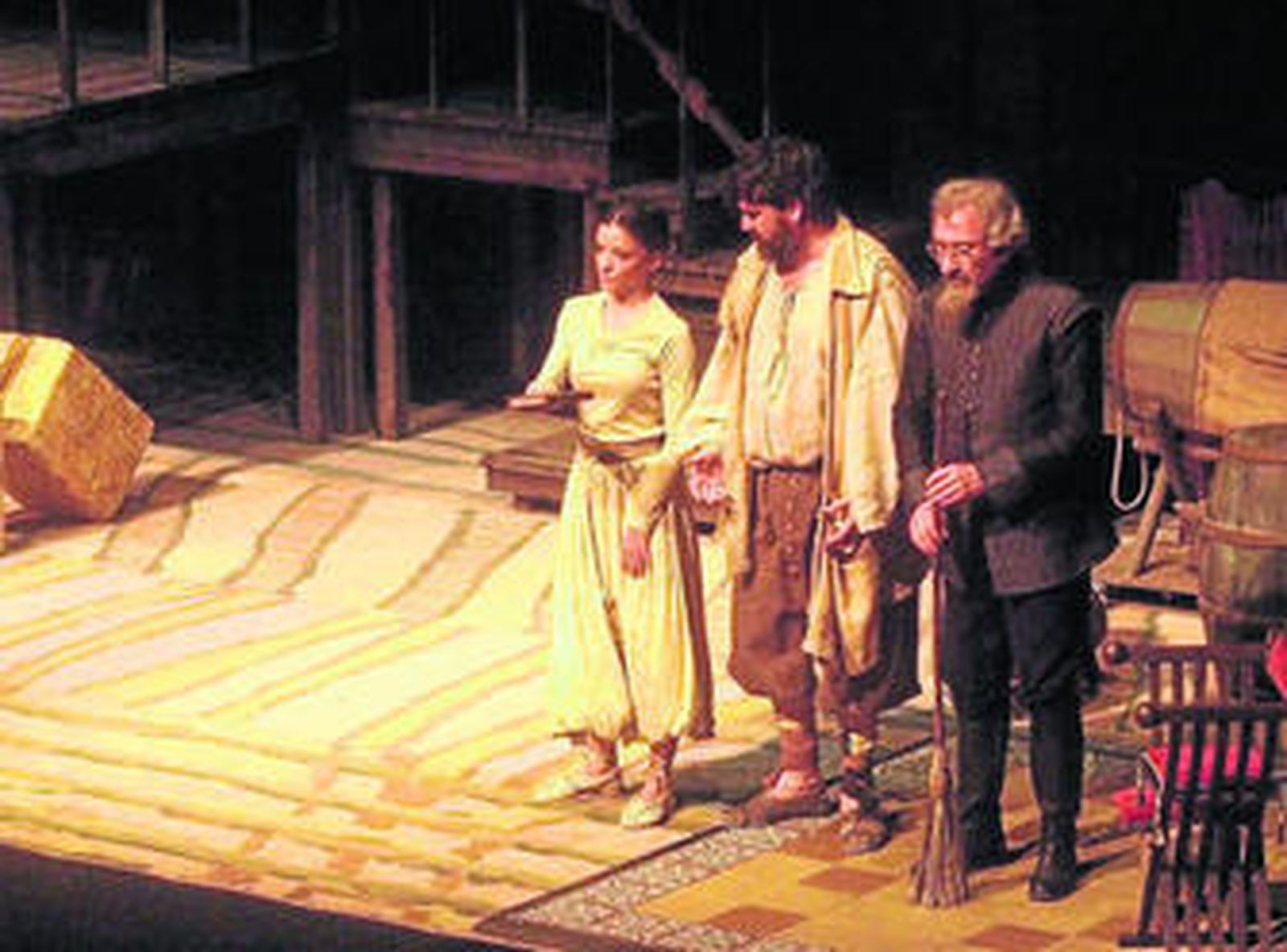 José Sacristán acompañado de Fernando Soto y Almudena Ramos en Roquetas de Mar.