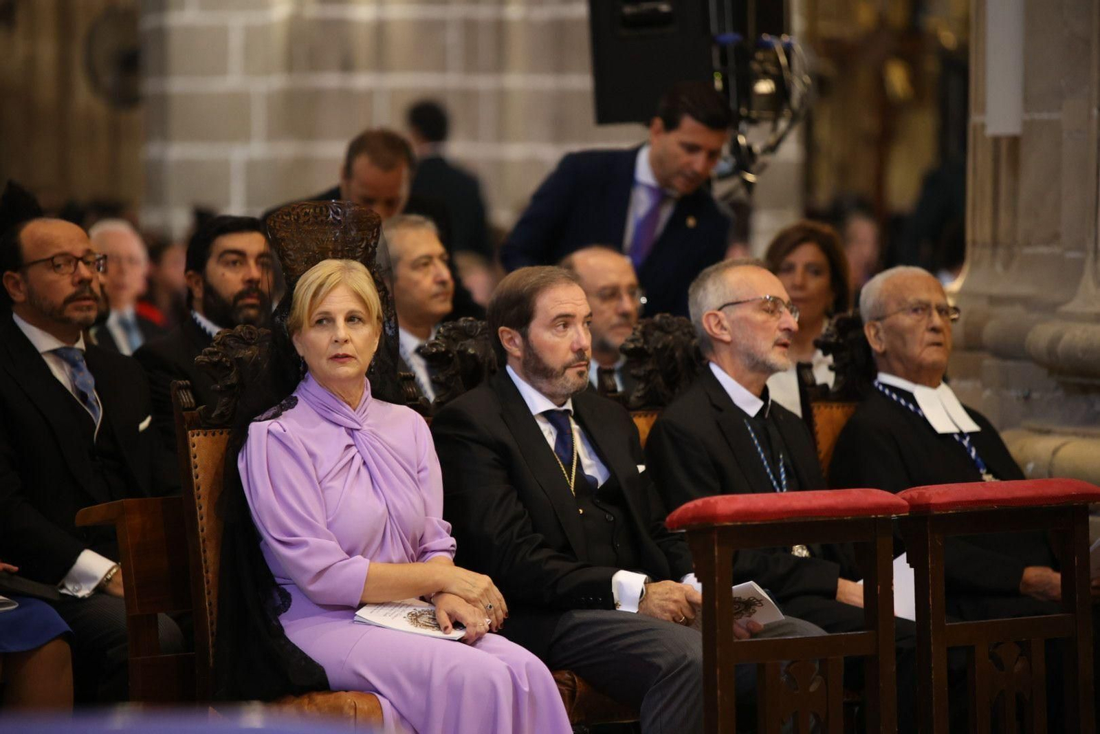 Imágenes de la coronación de la Estrella en la Catedral de Jerez