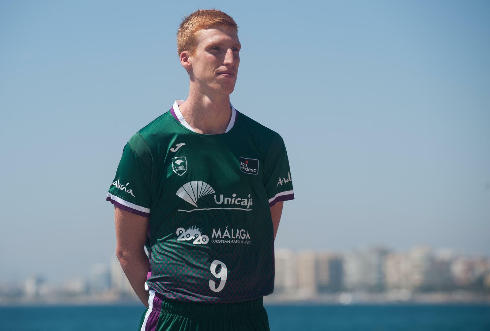 Las camisetas del Unicaja nuevas, en fotos