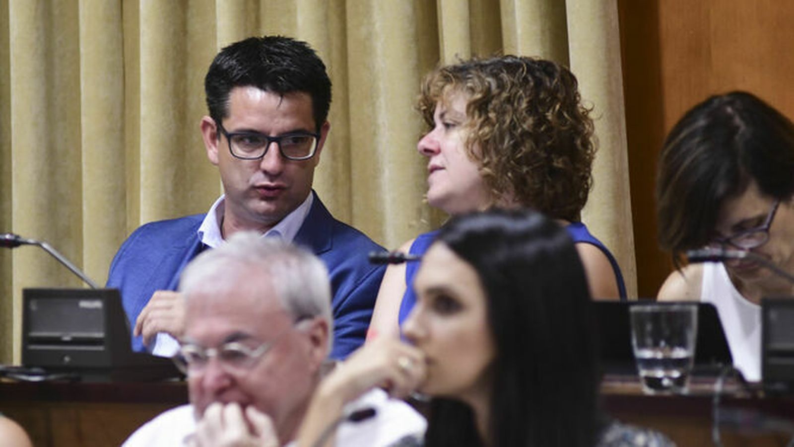 Pedro García y Alba Doblas, en un Pleno en el Ayuntamiento.