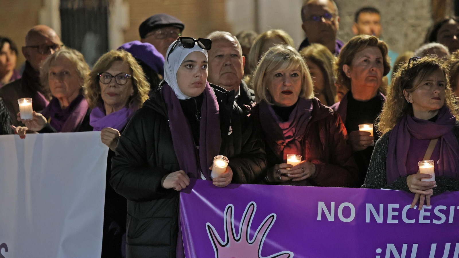 Imágenes de la manifestación del 25N 2024 en Jerez