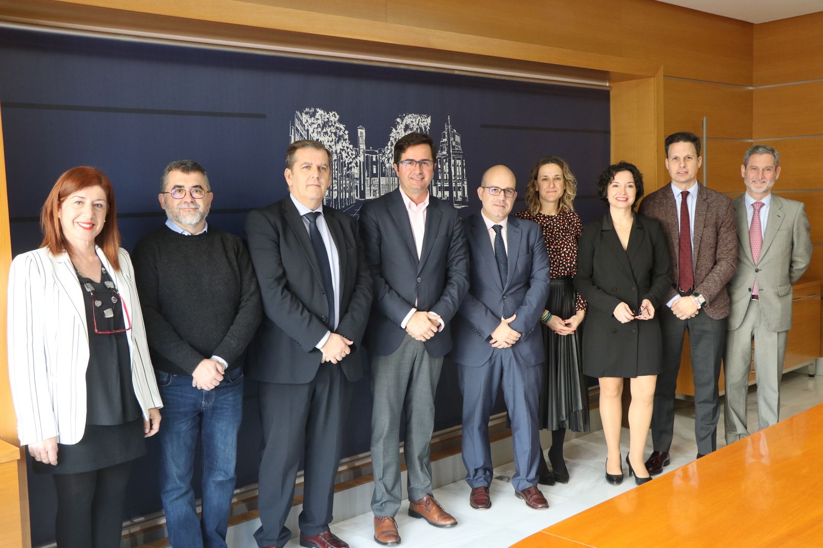 Representantes de La Caixa, la Agencia Sanitaria Hospital Poniente y el Ayuntamiento.