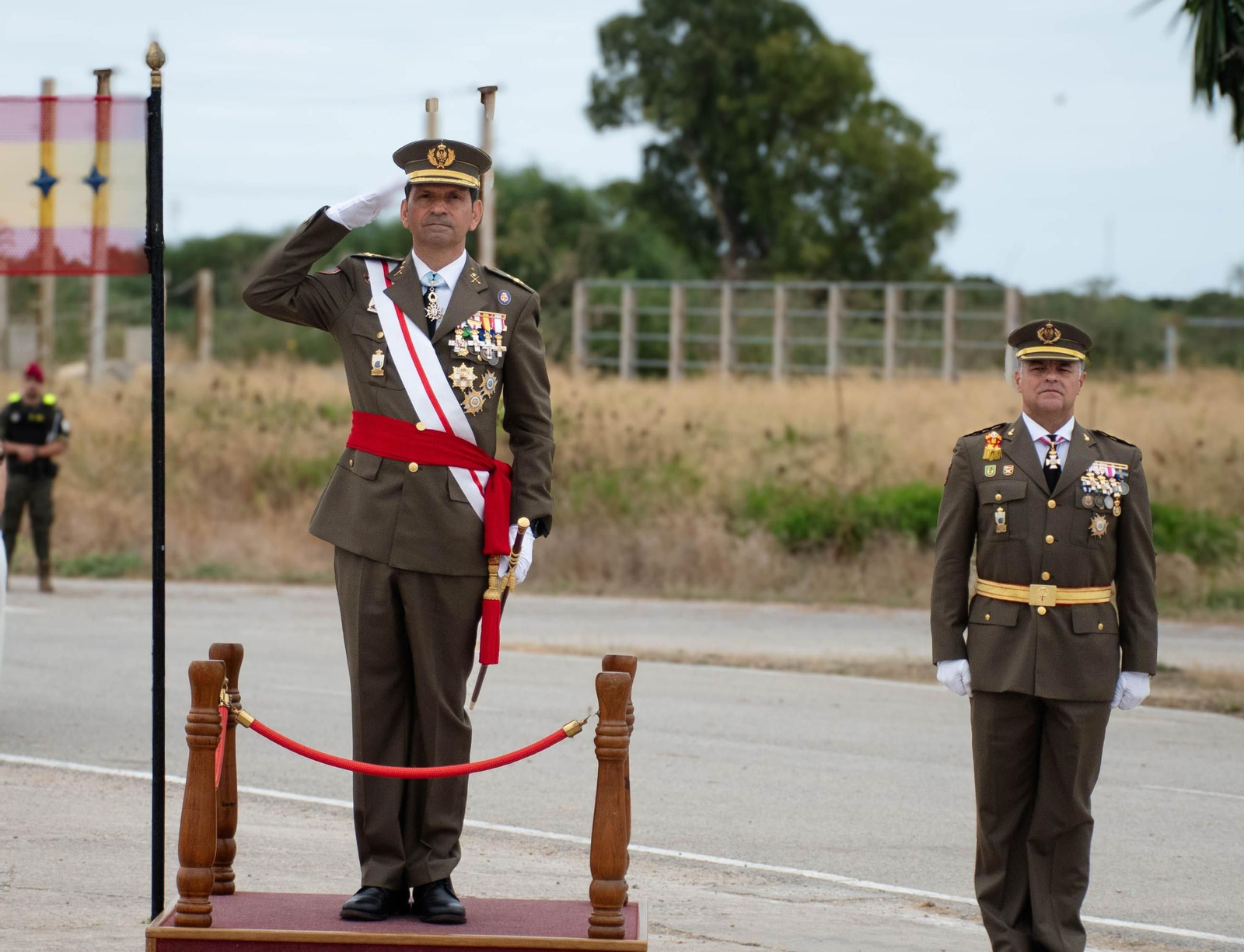 Imágenes de la jura de bandera del primer ciclo de 2025 en el Centro de Formación de Tropa 2 de San Fernando
