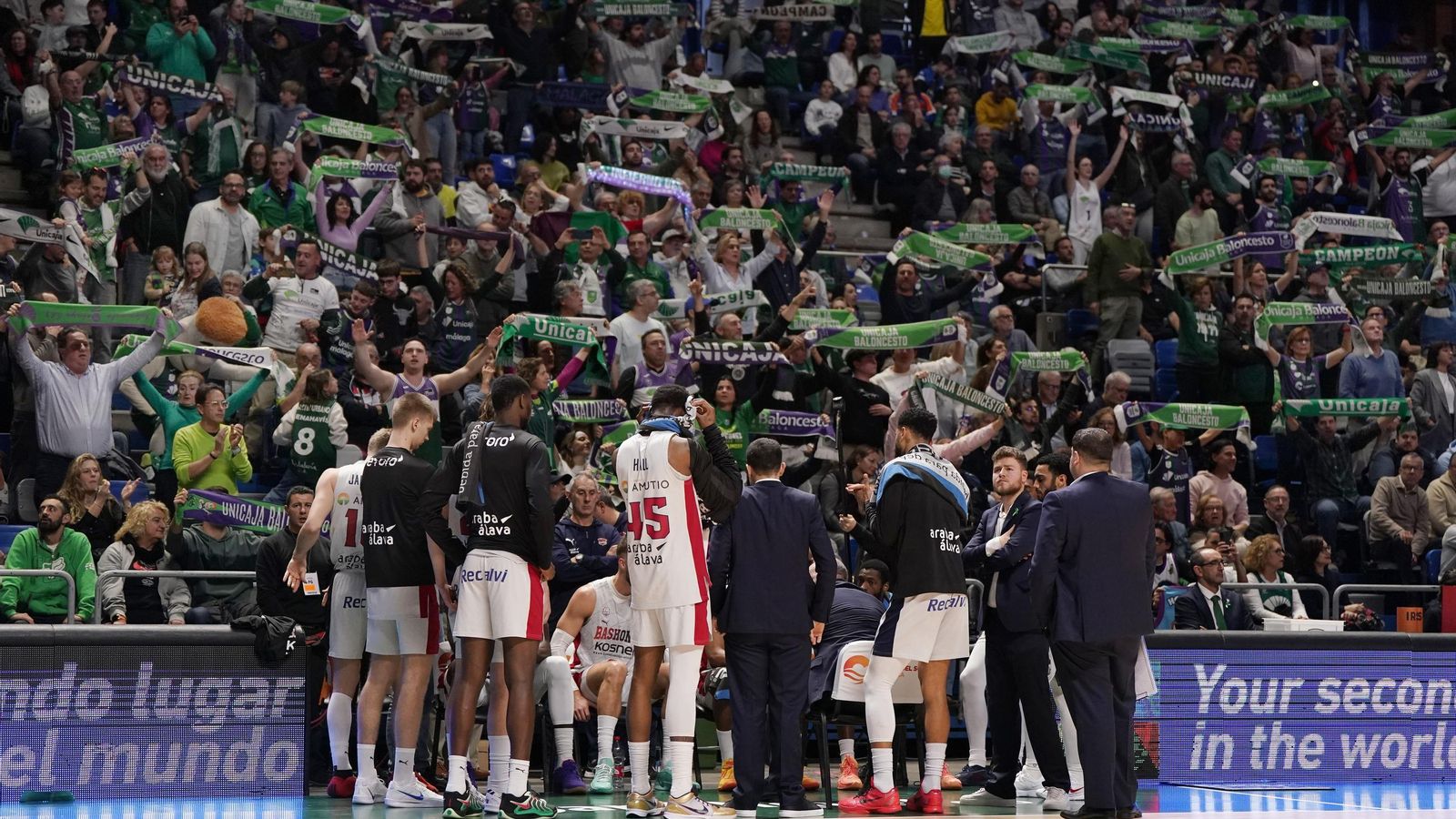 Las fotos del Unicaja-Baskonia