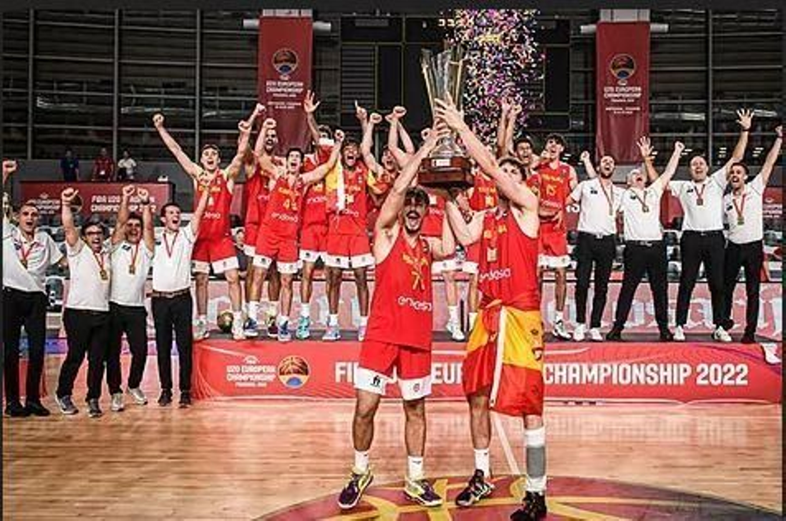 España celebra su triunfo en el Europeo de 2022, en Montenegro