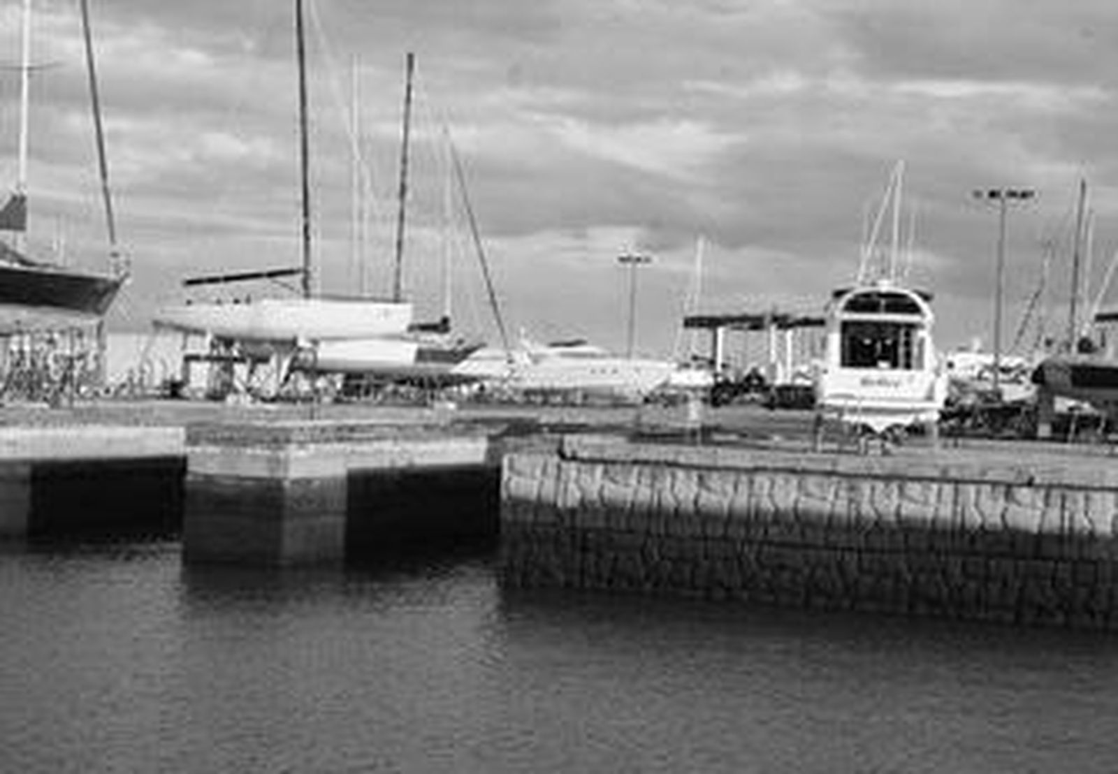 El varadero de Puerto Sherry, donde la actividad de reparación ha disminuido de forma importante.