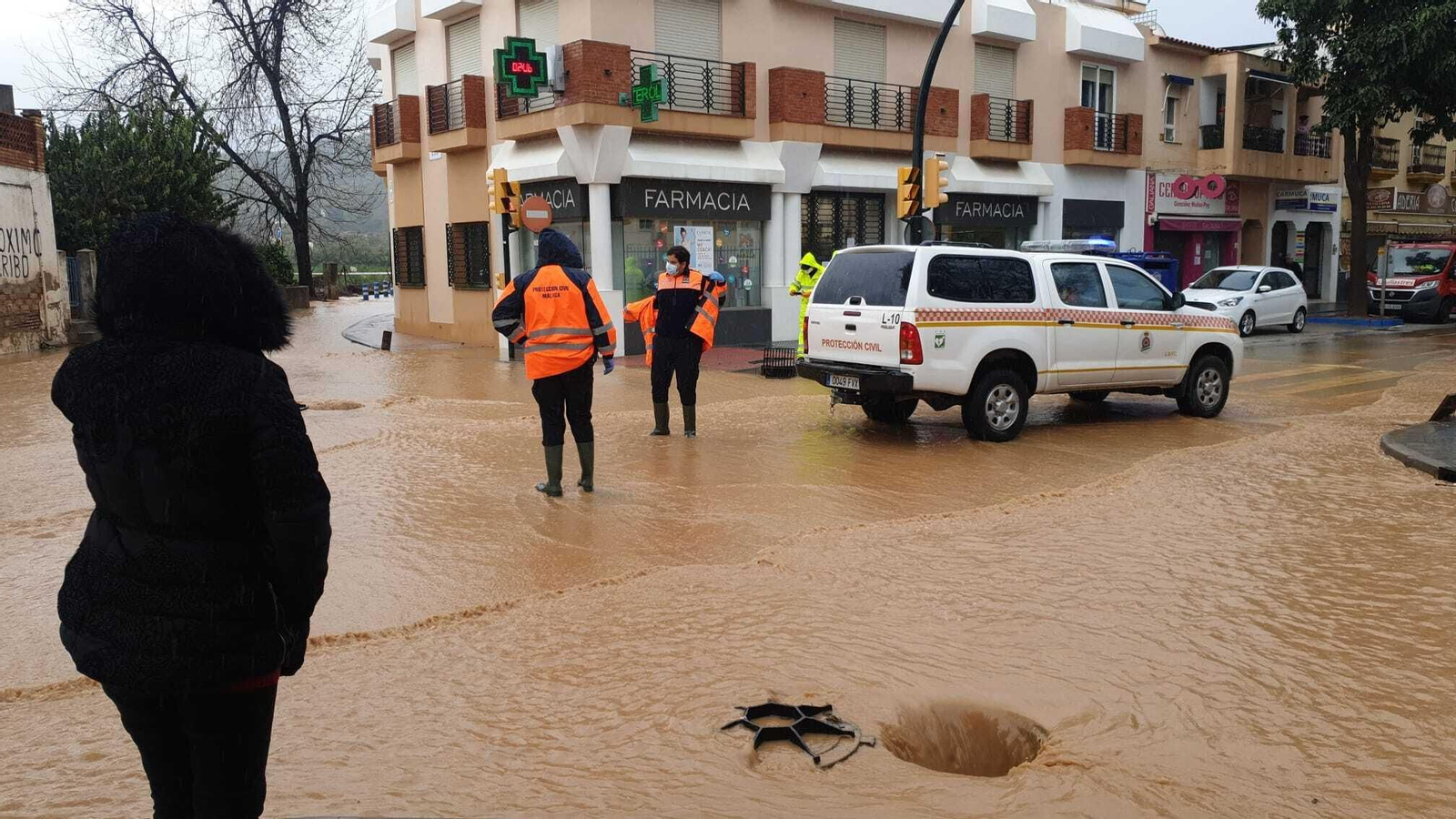 Campanillas, anegada, este martes tras las lluvias