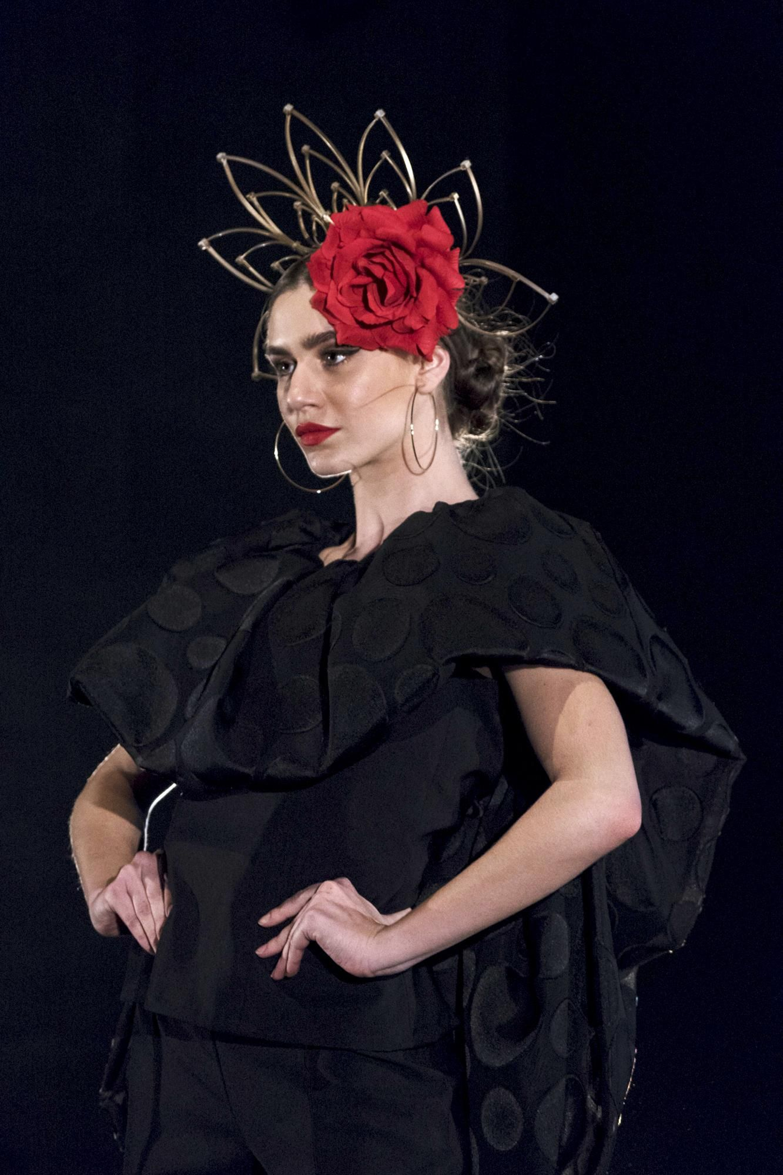Desfile Noemí Villanueva en Pasarela Flamenca Granada