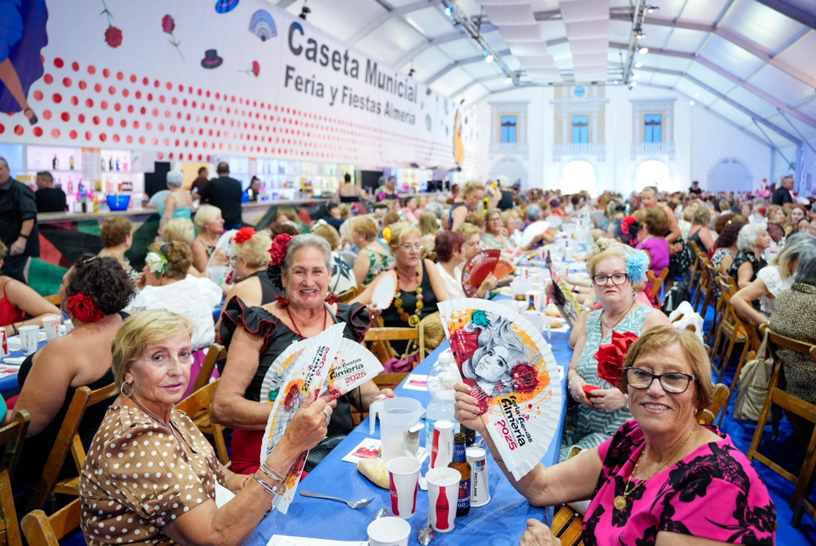 Las fotos de la comida de homenaje a la mujer en la Feria de Almería