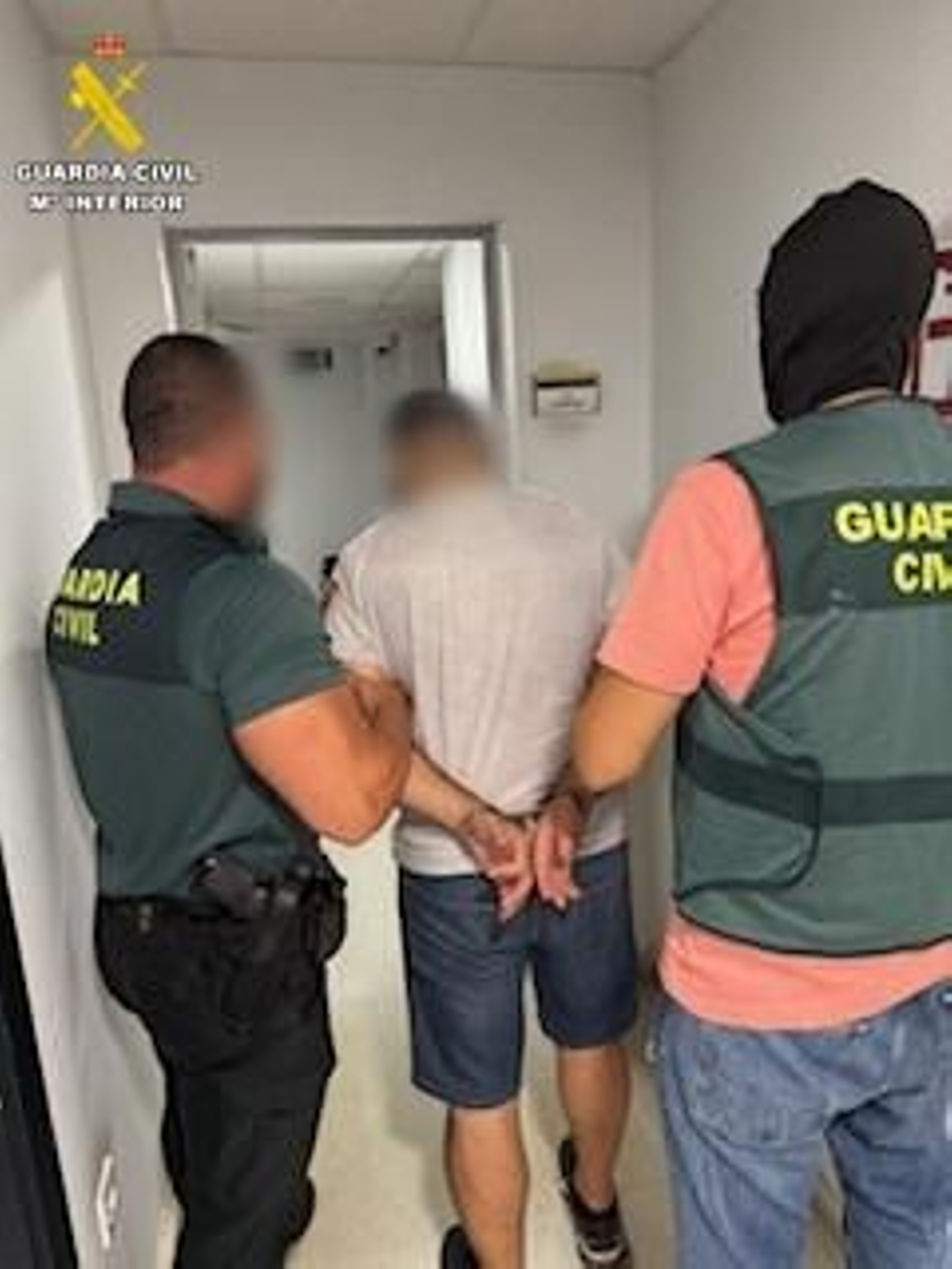 Detención de los presuntos implicados.