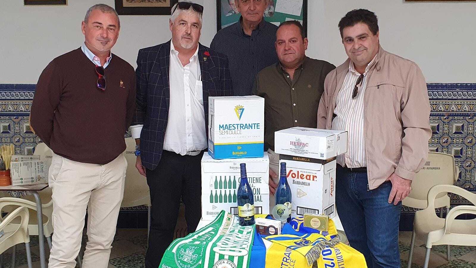 Organizadores de la rifa de Osuna.