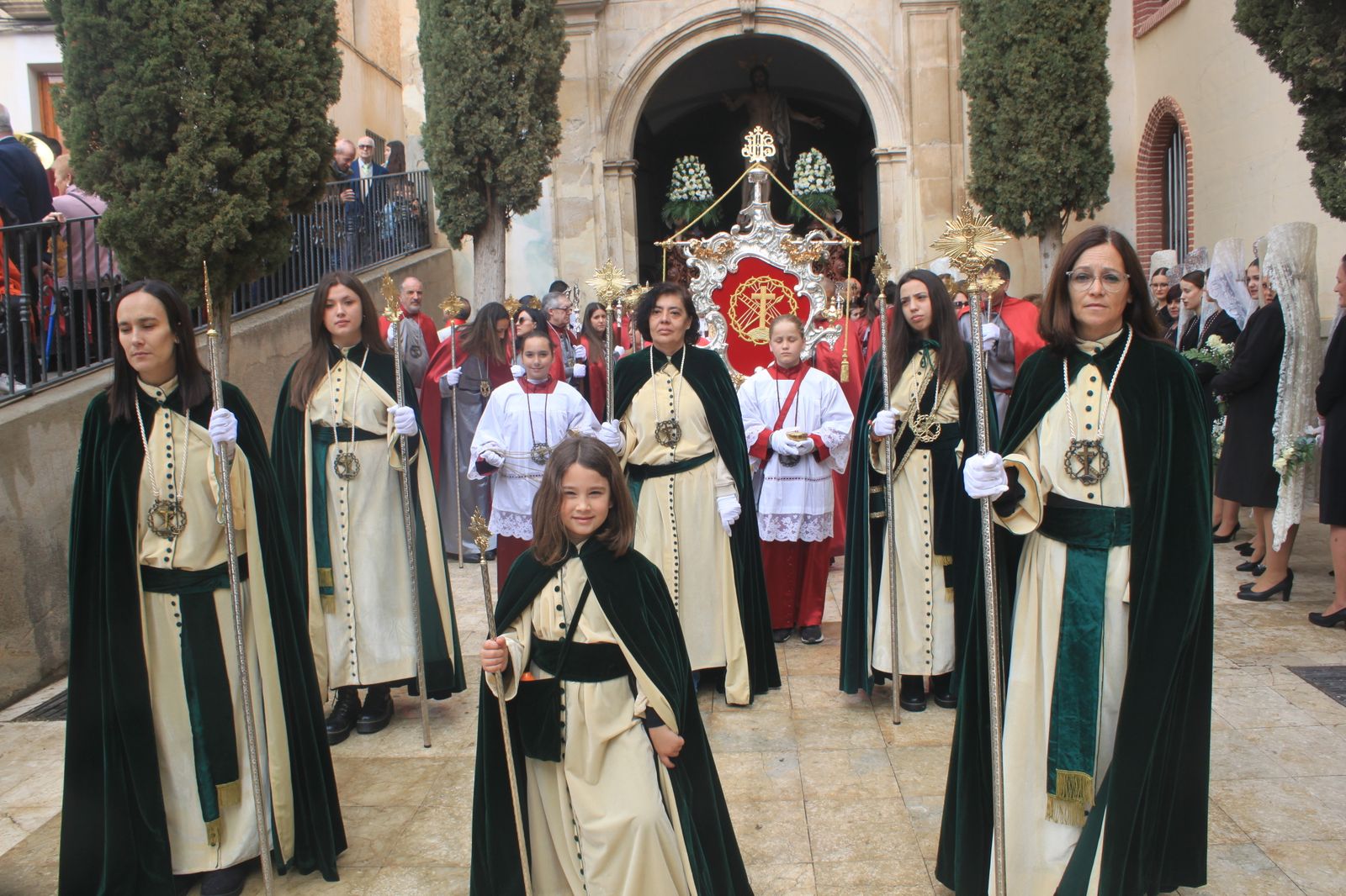 Las imágenes del Domingo de Resurrección en Vélez Rubio