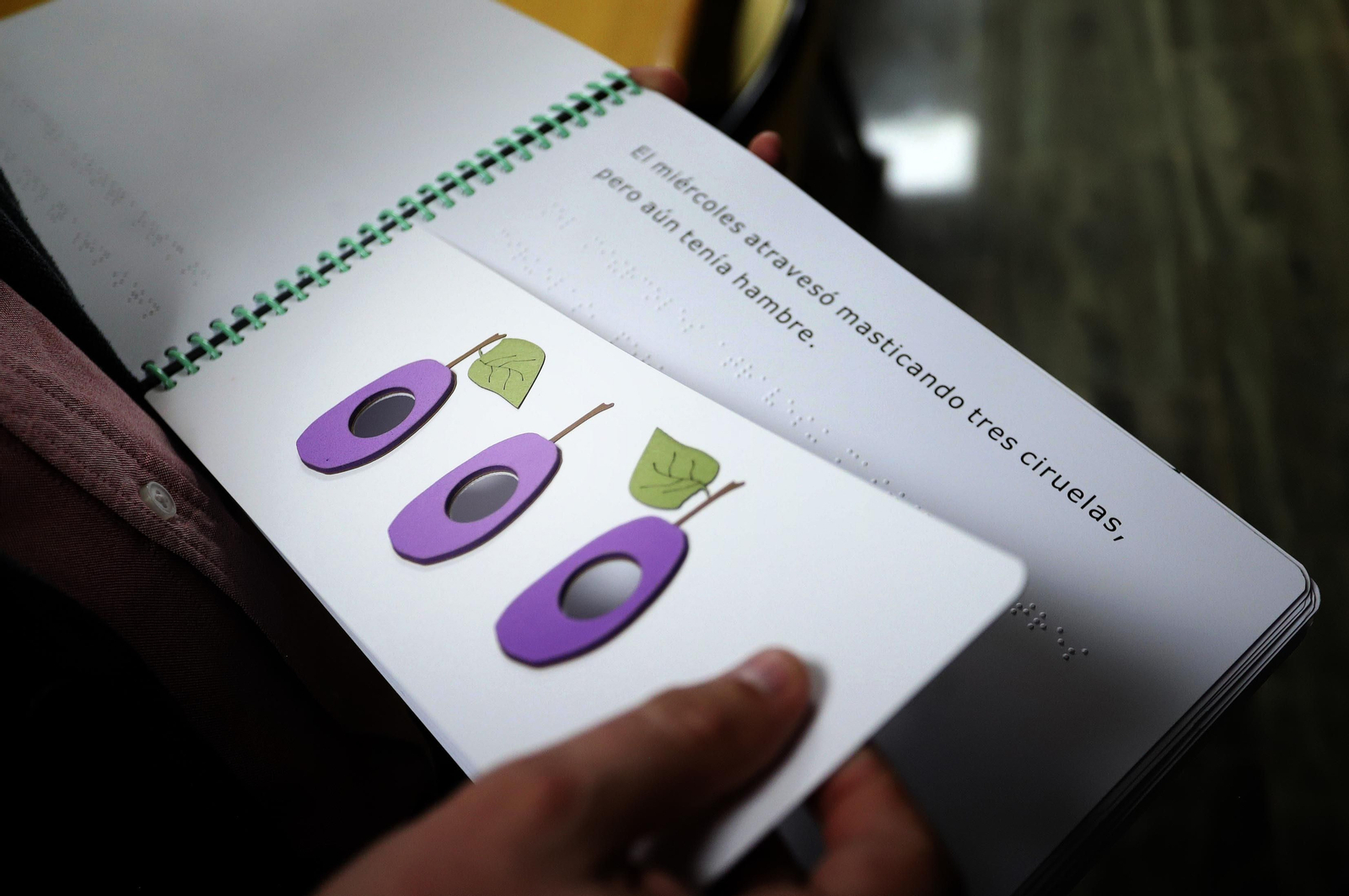 Imágenes de la entrevista a Francisco García Soriano, director de la ONCE en Huelva