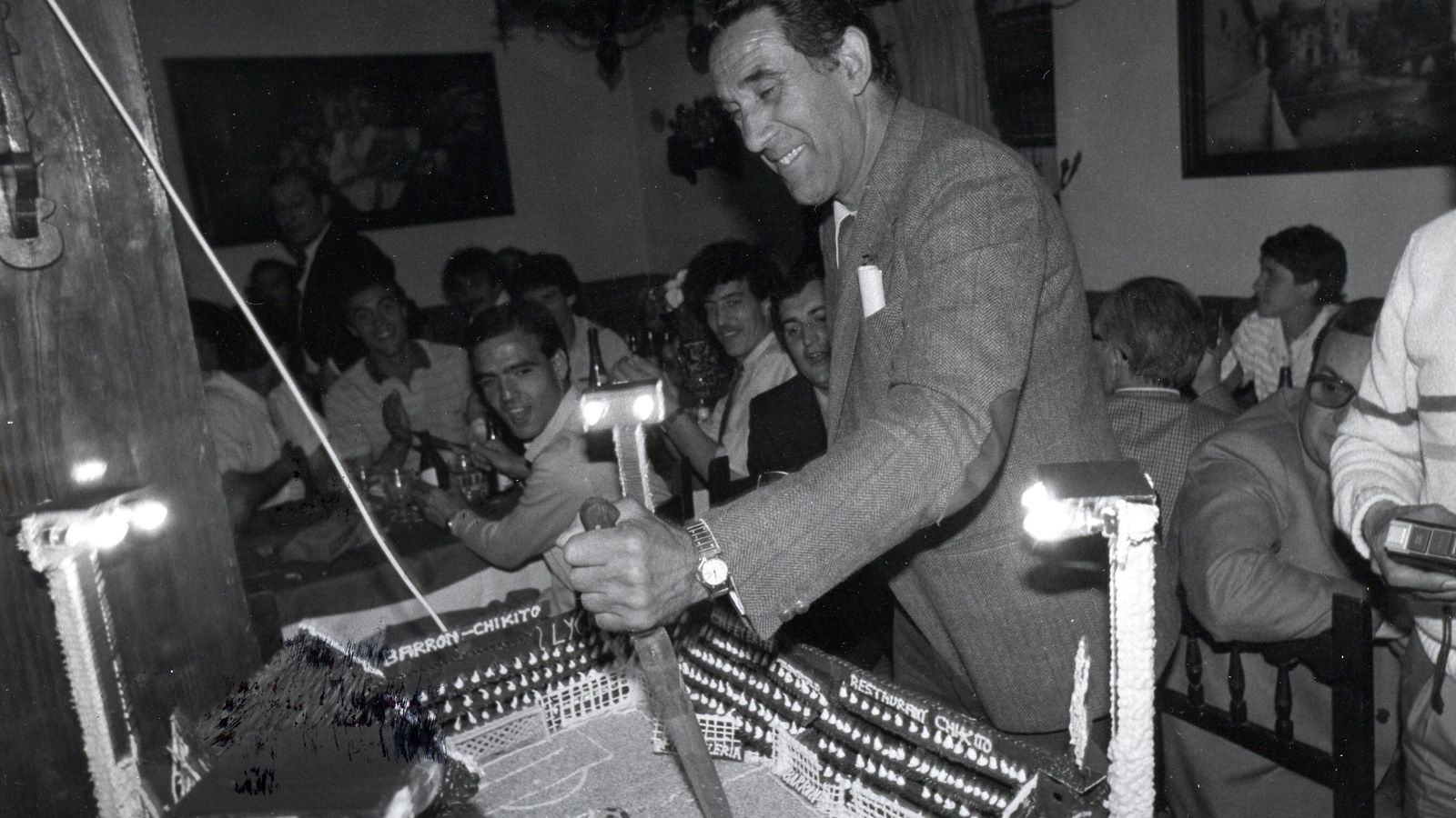 Candi se dipone a 'demoler' el viejo Los Cármenes.