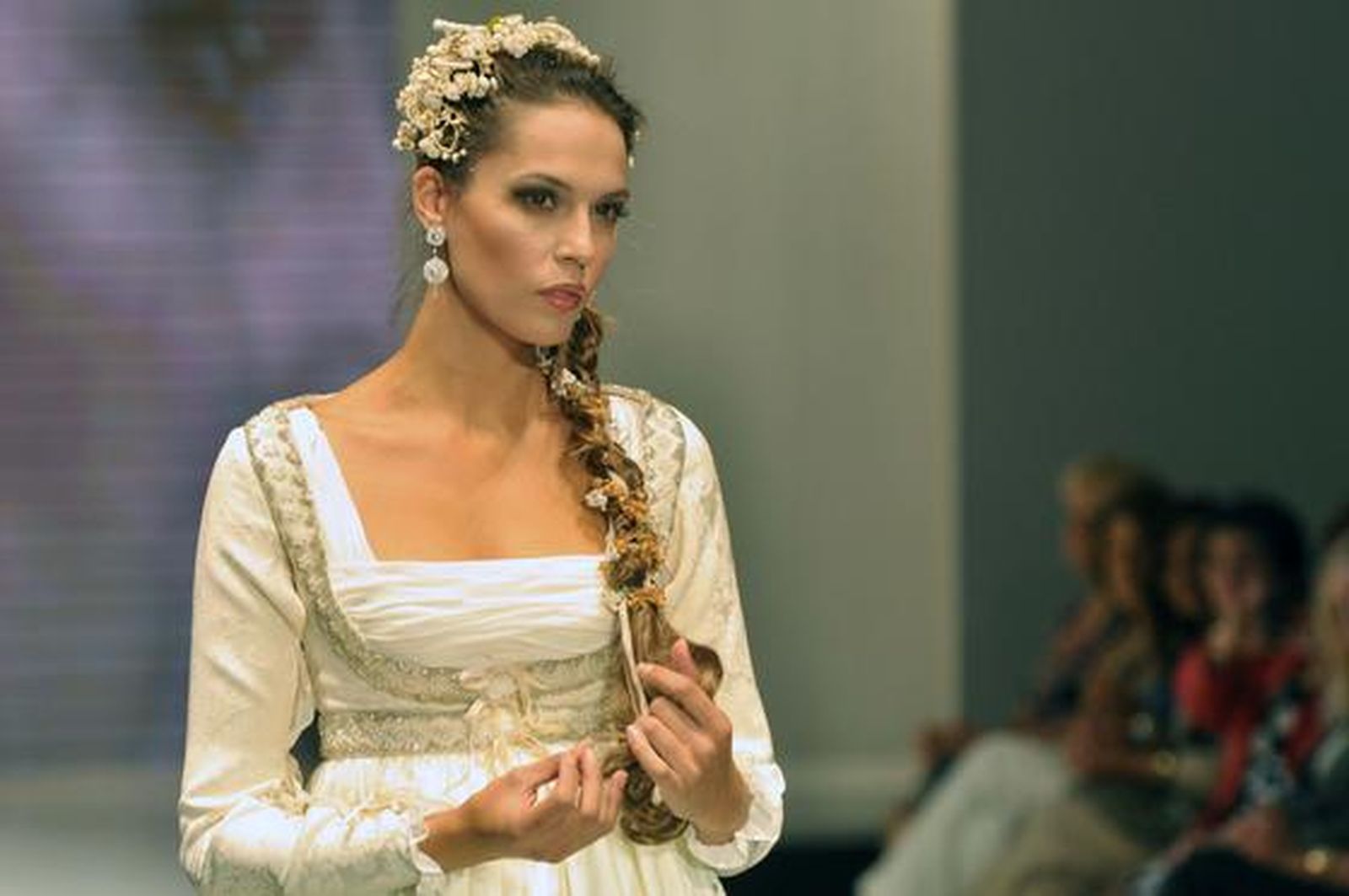 Desfile inaugural de la semana de la moda de Sevilla. 

Foto: Manuel Gómez