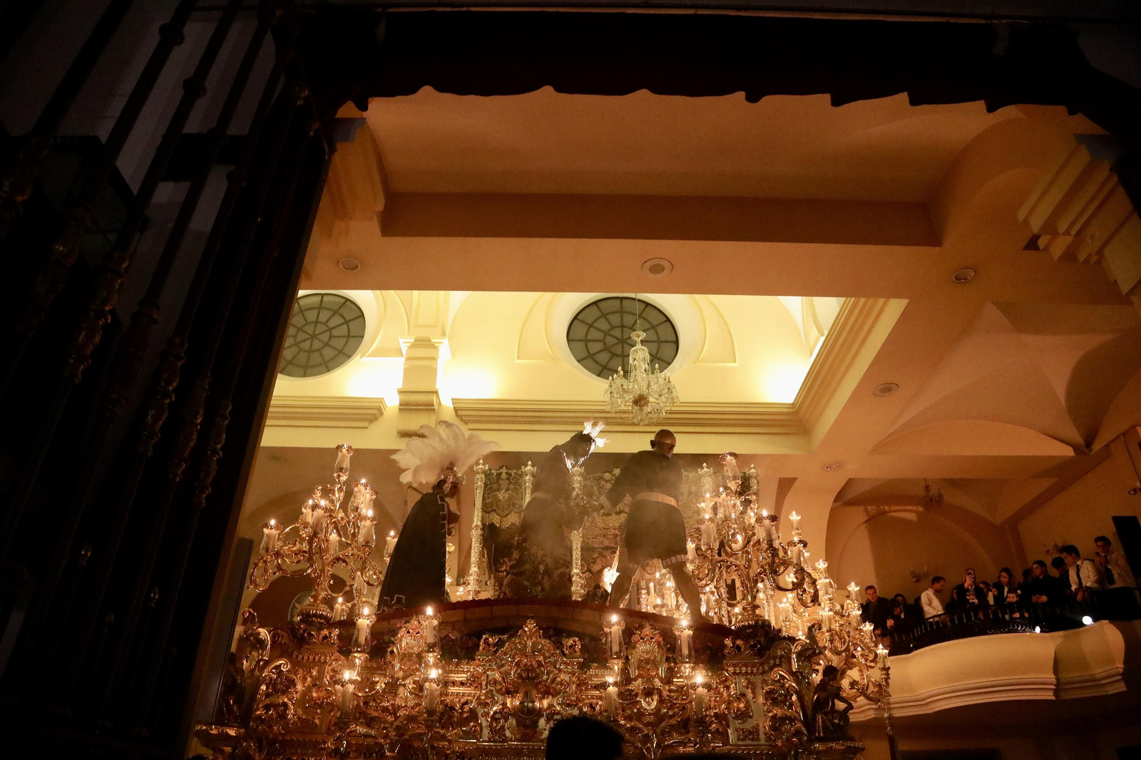 La Paloma el Miércoles Santo en Málaga, en fotos