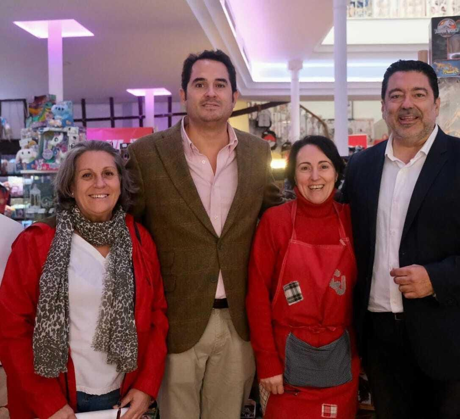 En Carrusel Juguetes con Nela García.