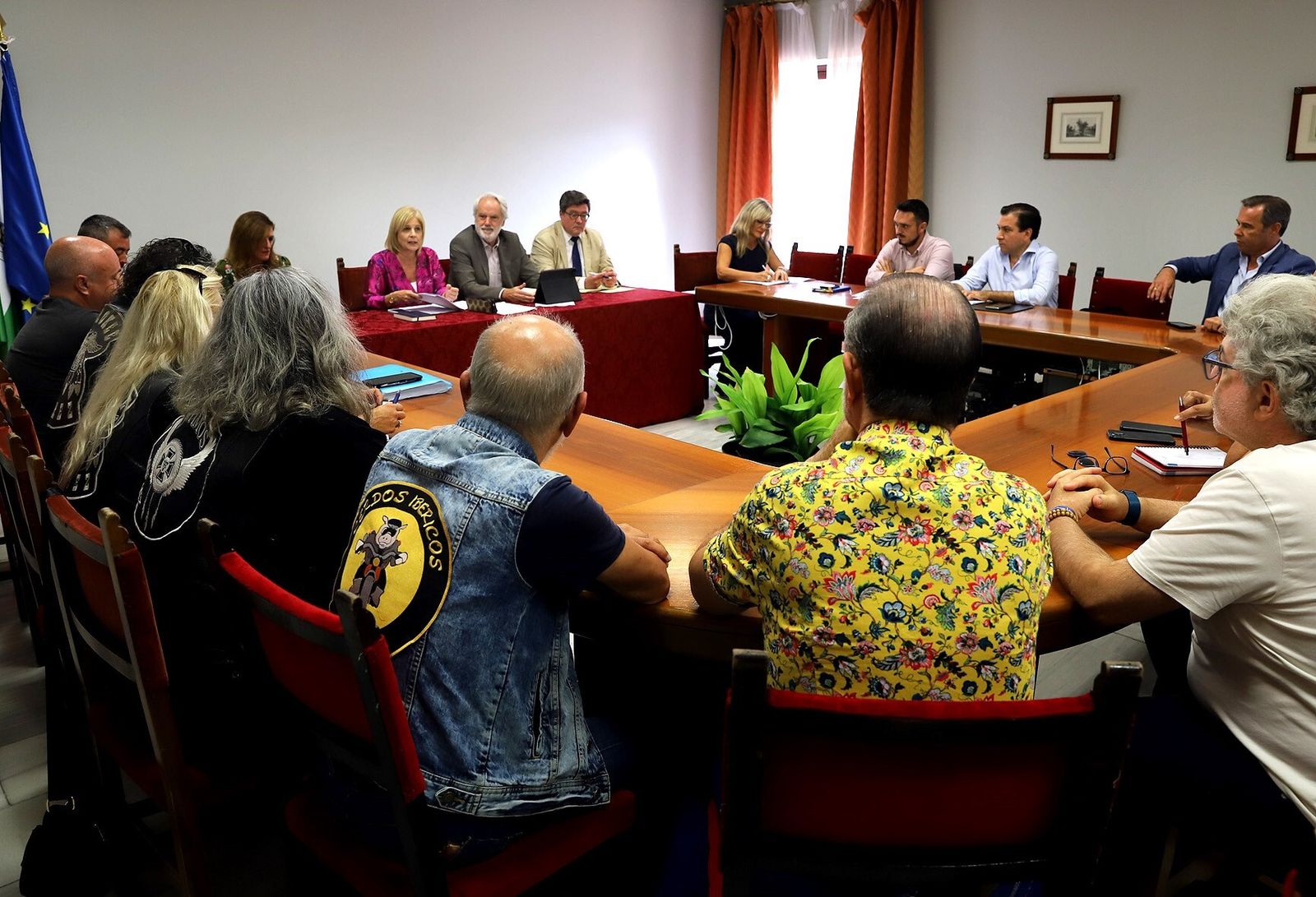 Reunión del Consejo Local del Motor, en el Ayuntamiento de Jerez.