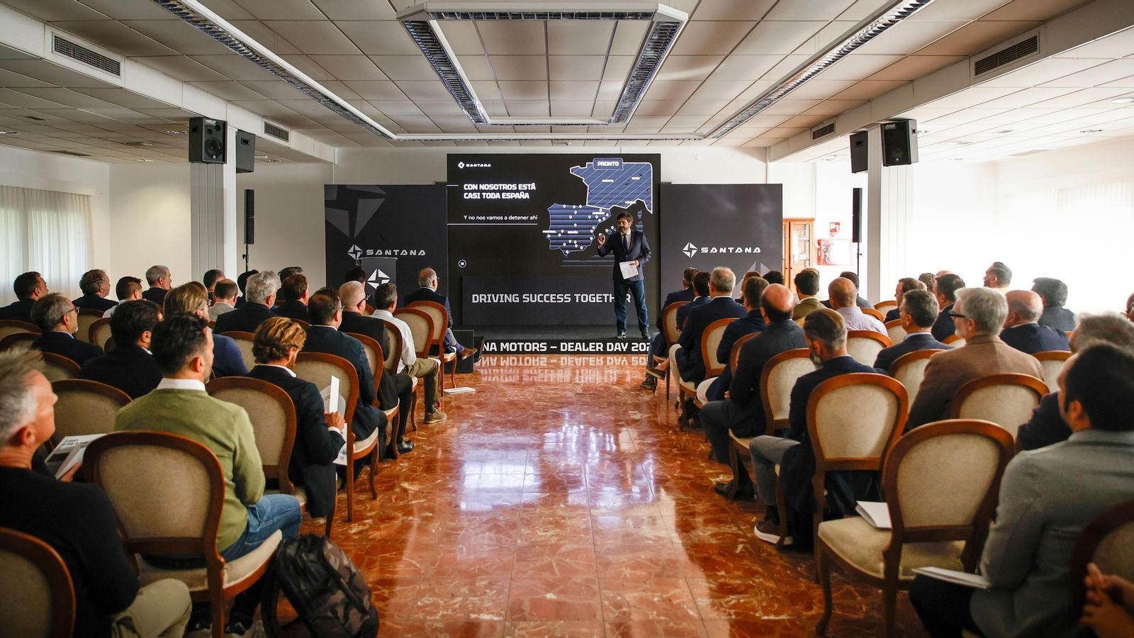 En el Santana Dealer Day 2025 la compañía se ha reunido con sus concesionarios de cara a darles a conocer los nuevos productos y su estrategia comercial.