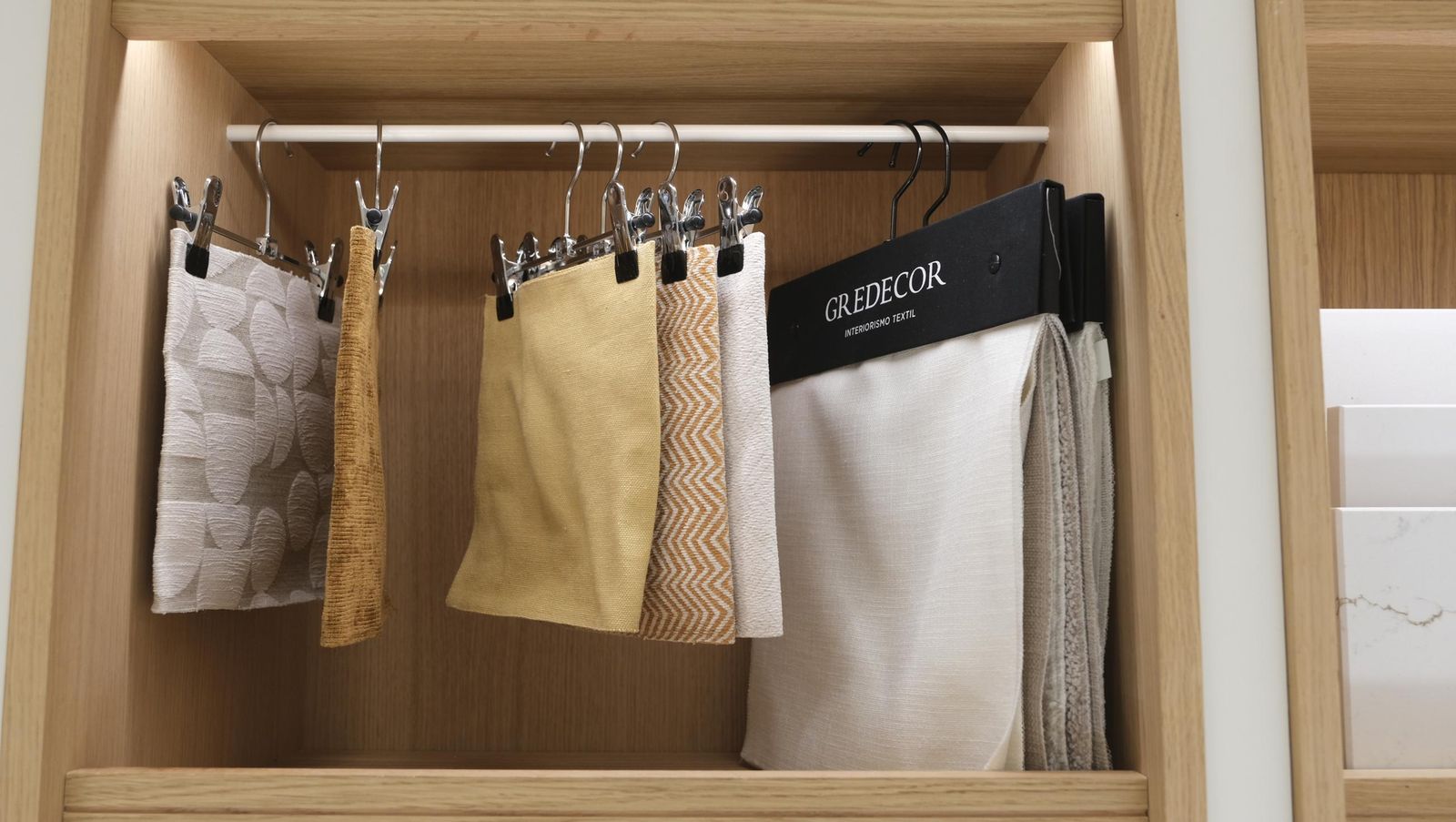 Cosentino City llega al Paseo de Almería , en imágenes