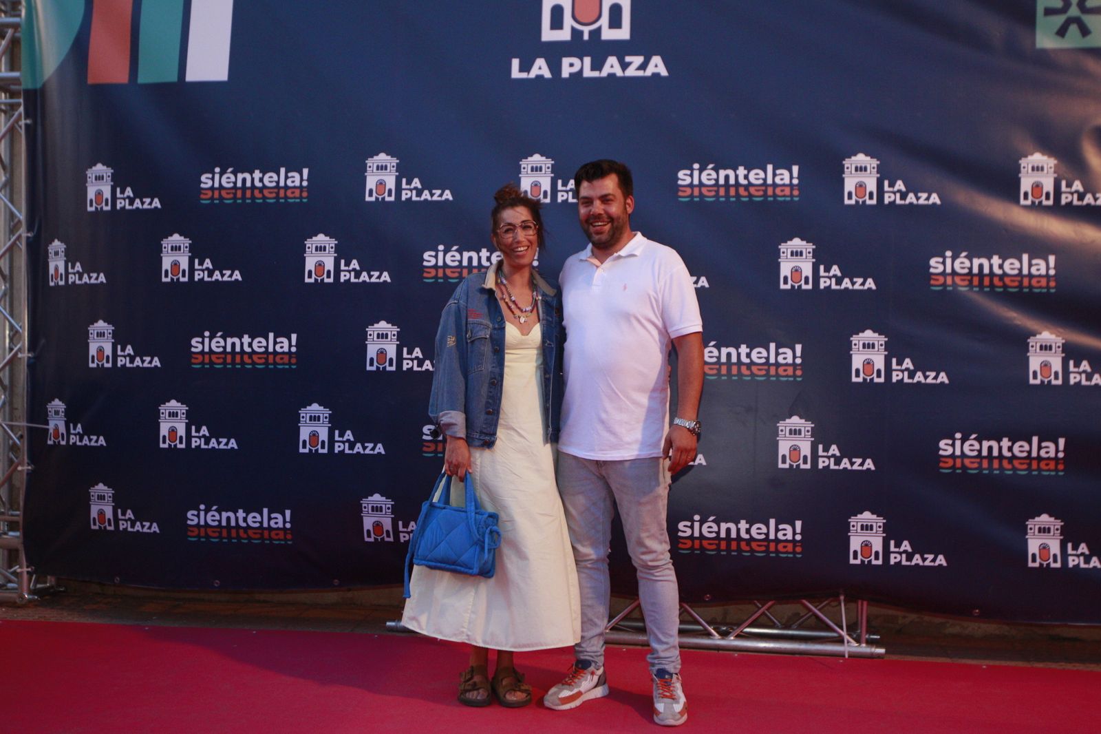 Isabel Pantoja cautiva al público de Almería en la plaza de toros