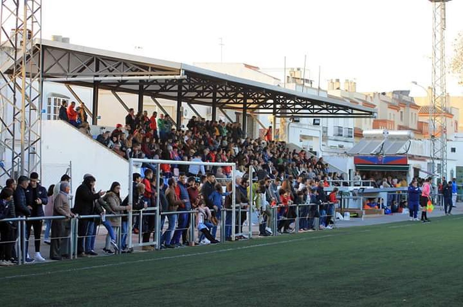 El campo de fútbol Antonio Temblador Barrios es una de las instalaciones incluidas en el plan.